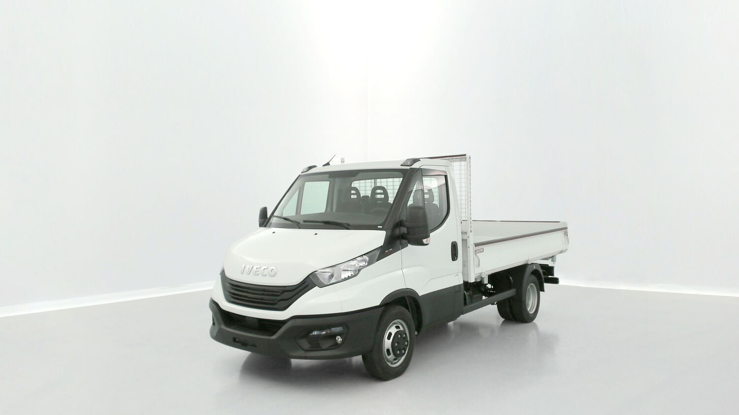 GLI00269137_p53 - IVECO - DAILY - 2025 - photo 3