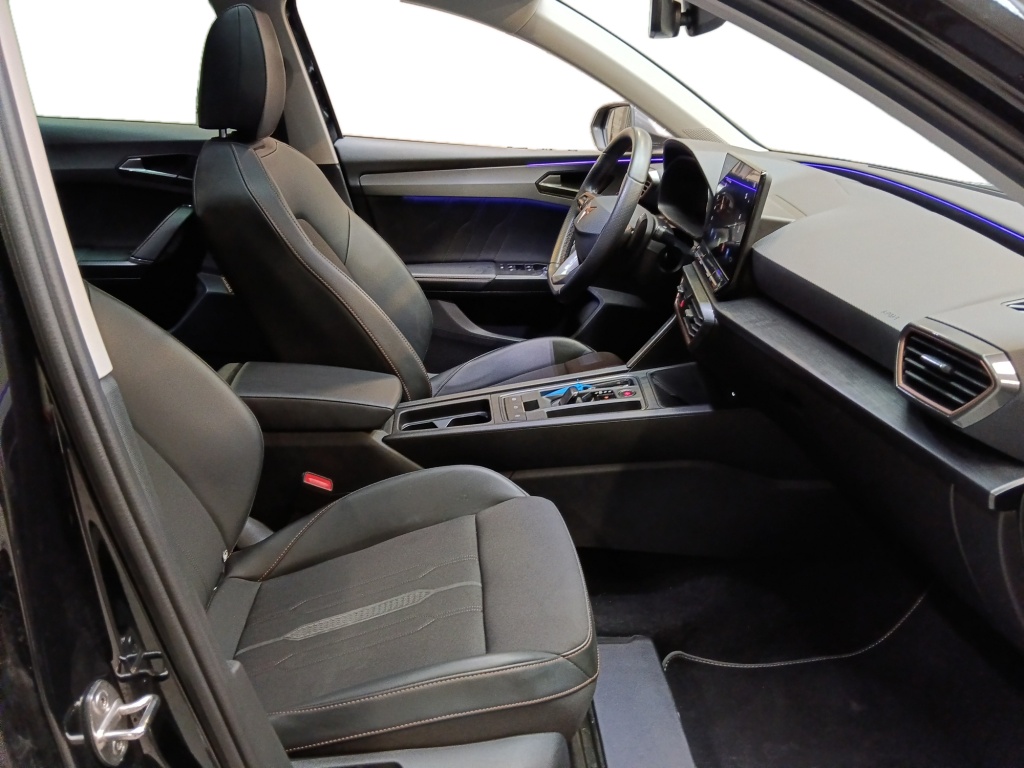 73215_p51 - CUPRA - LEON - 2023 - photo 17