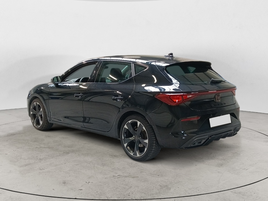 73215_p51 - CUPRA - LEON - 2023 - photo 3