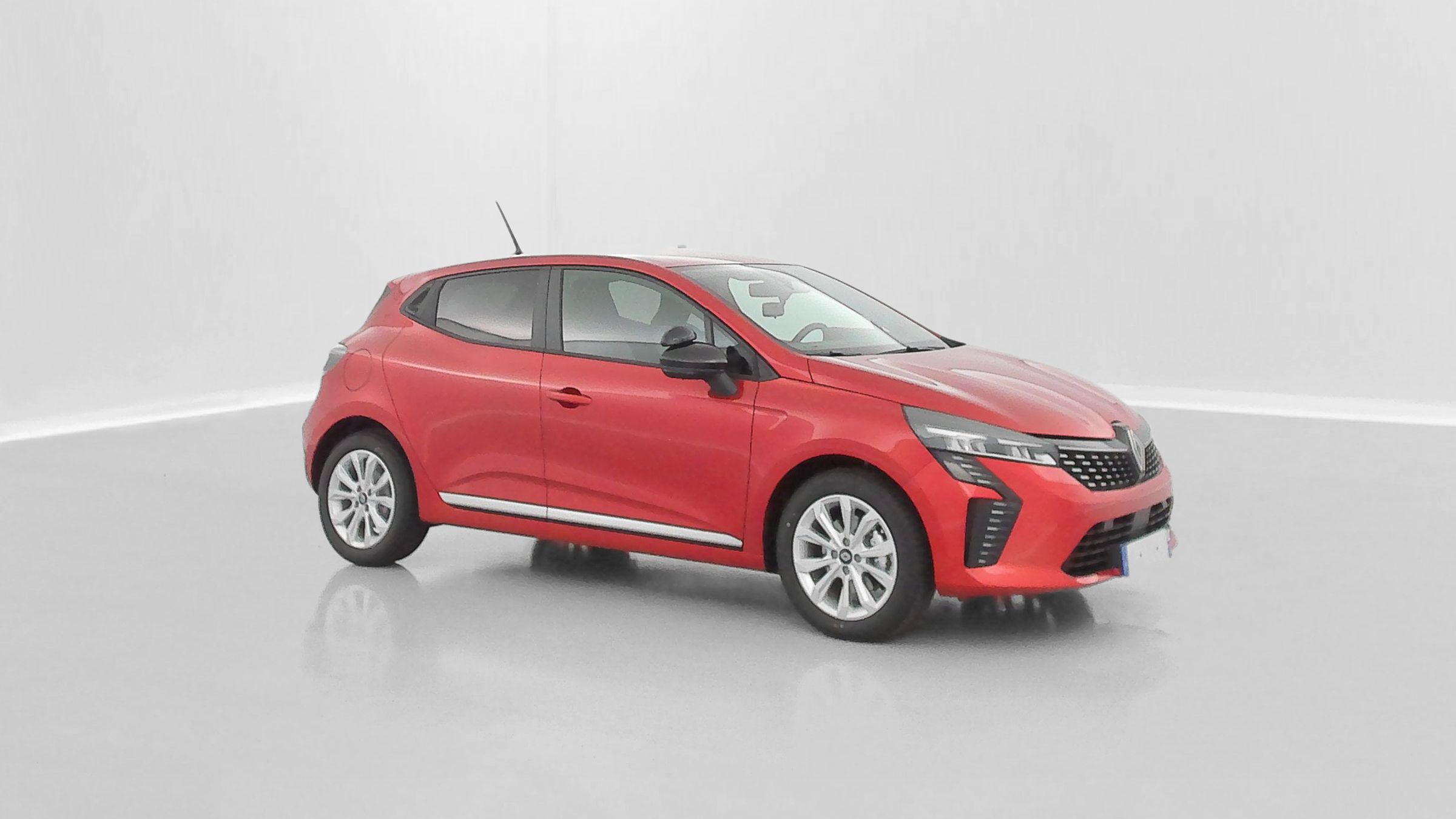 GLI00000575_p53 - RENAULT - CLIO - 2024 - photo 30