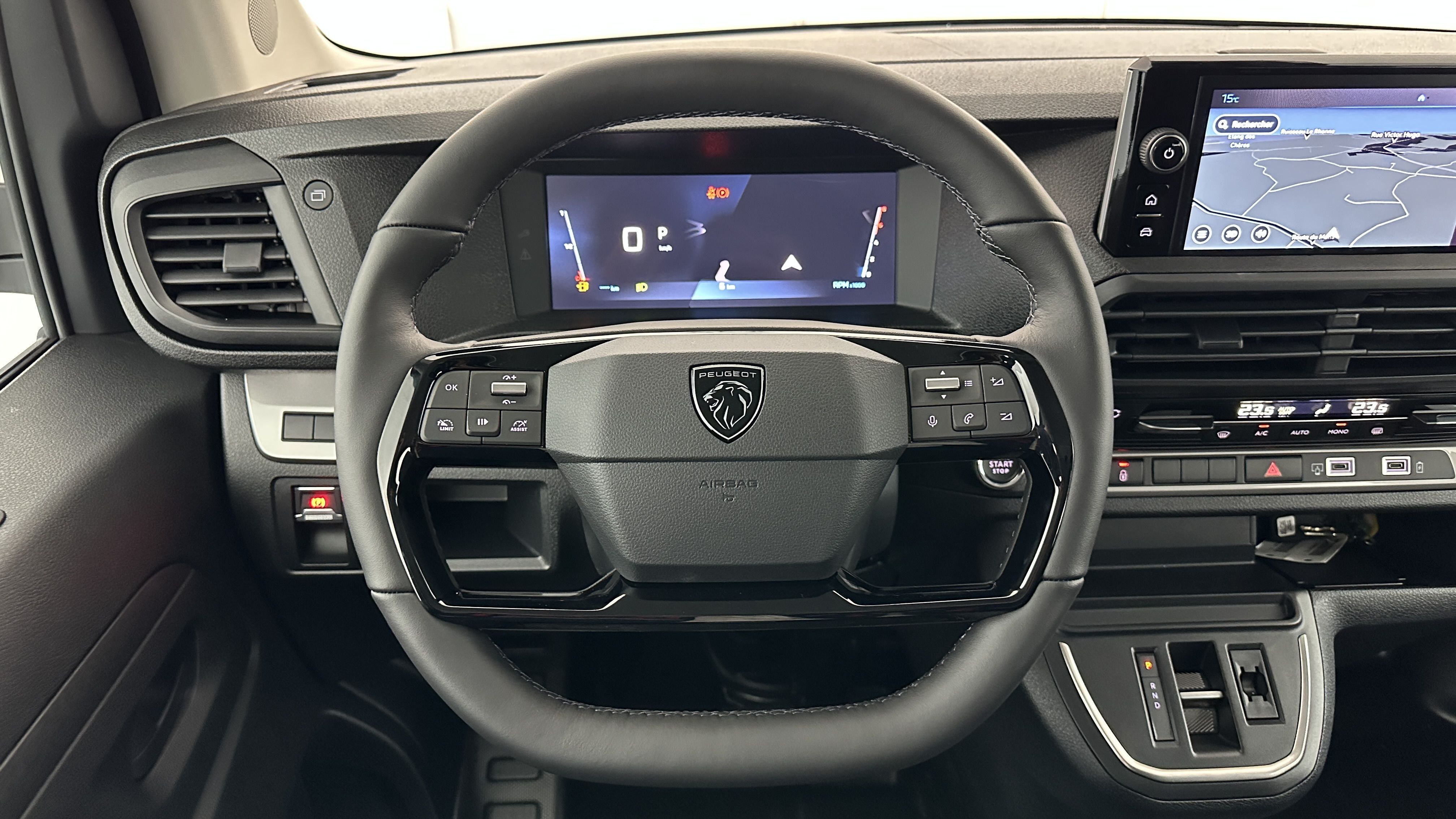 GLI00007632_p53 - PEUGEOT - EXPERT CA - 2025 - photo 11