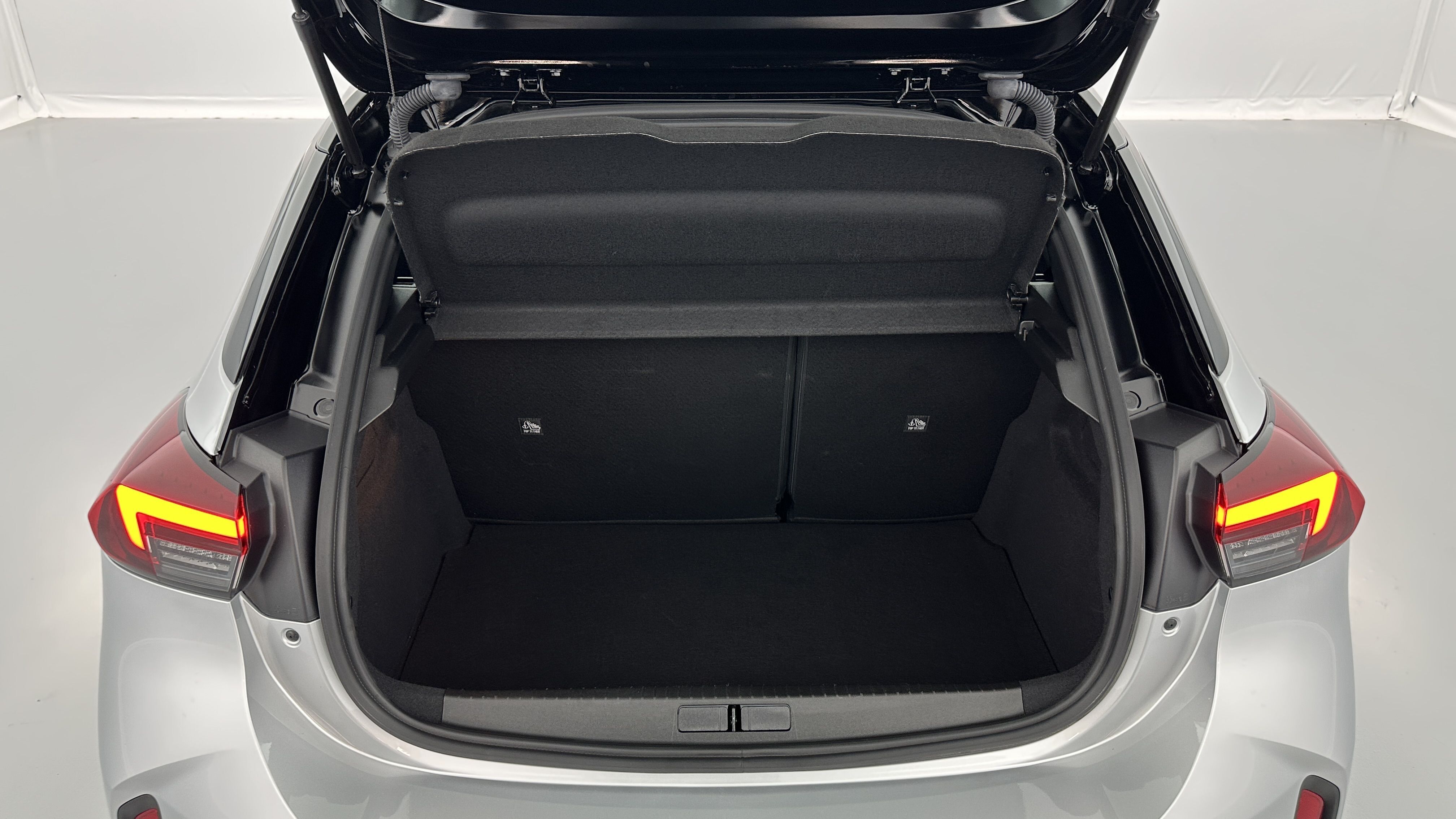 GLI00010130_p53 - OPEL - CORSA - 2025 - photo 10