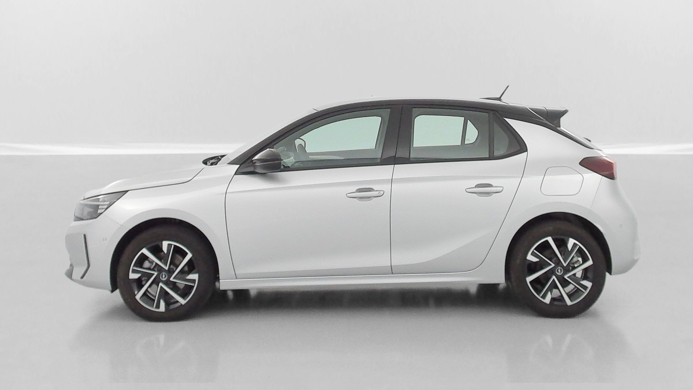 GLI00010129_p53 - OPEL - CORSA - 2025 - photo 4