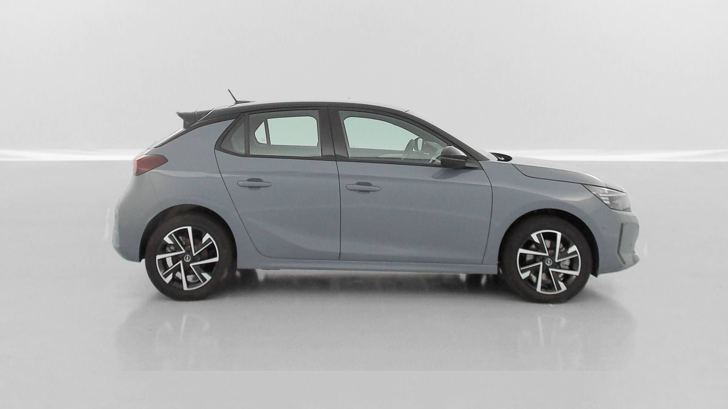 GLI00010088_p53 - OPEL - CORSA - 2025 - photo 26