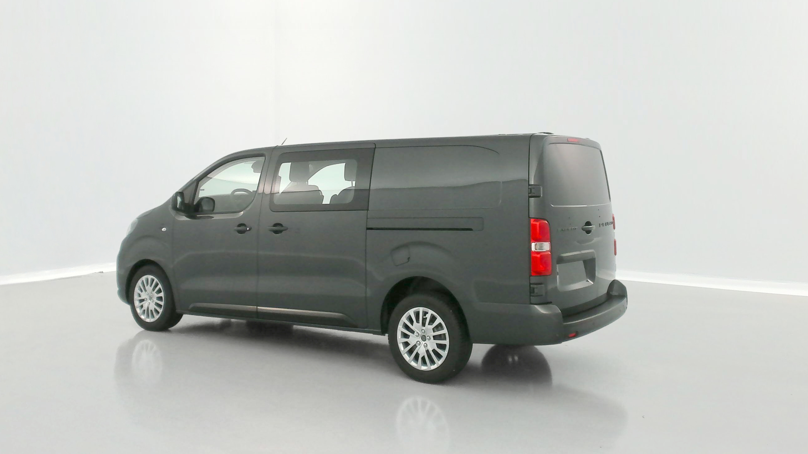 GLI00010616_p53 - PEUGEOT - EXPERT CA - 2025 - photo 21