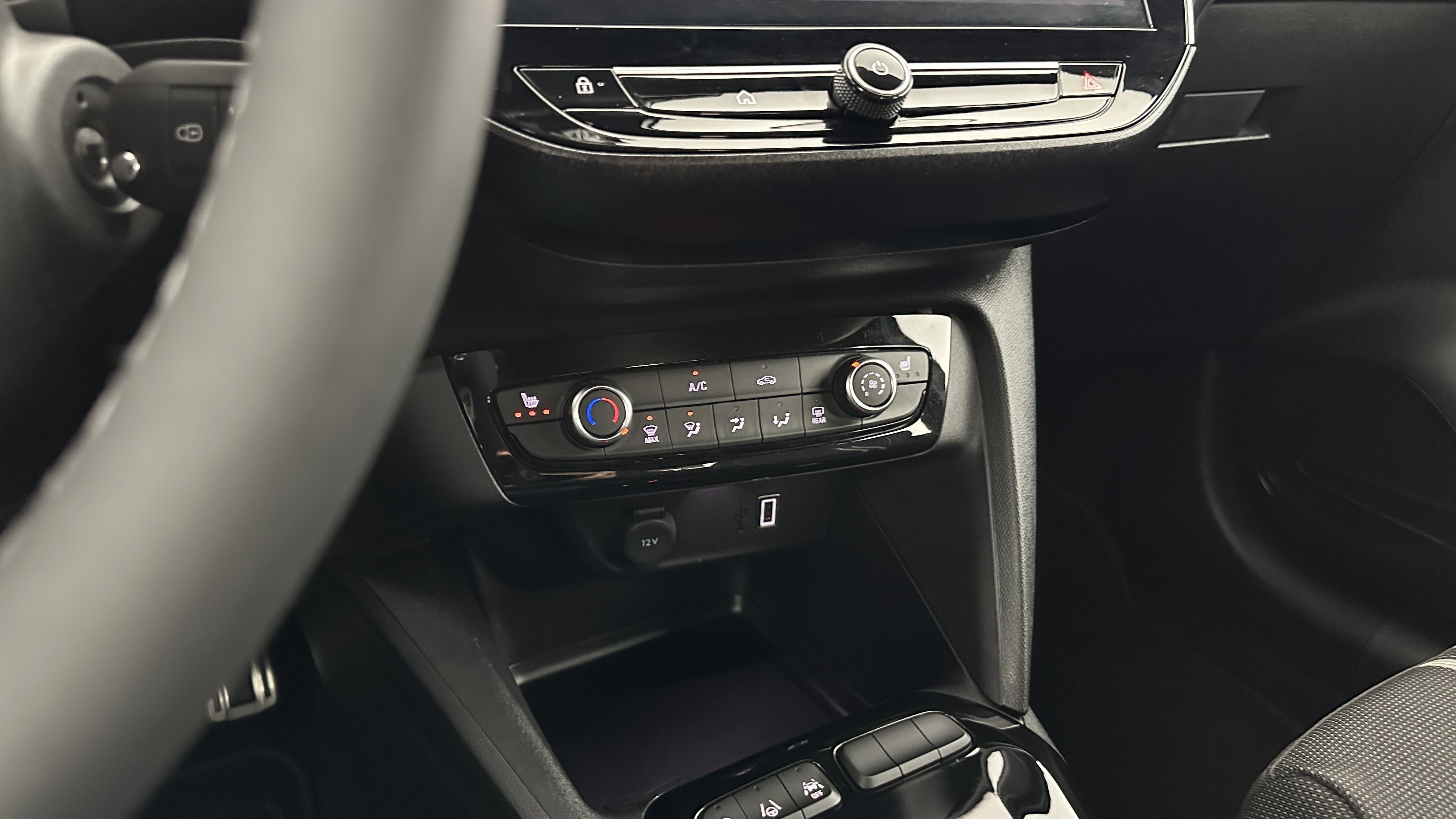 GLI00010126_p53 - OPEL - CORSA - 2025 - photo 20