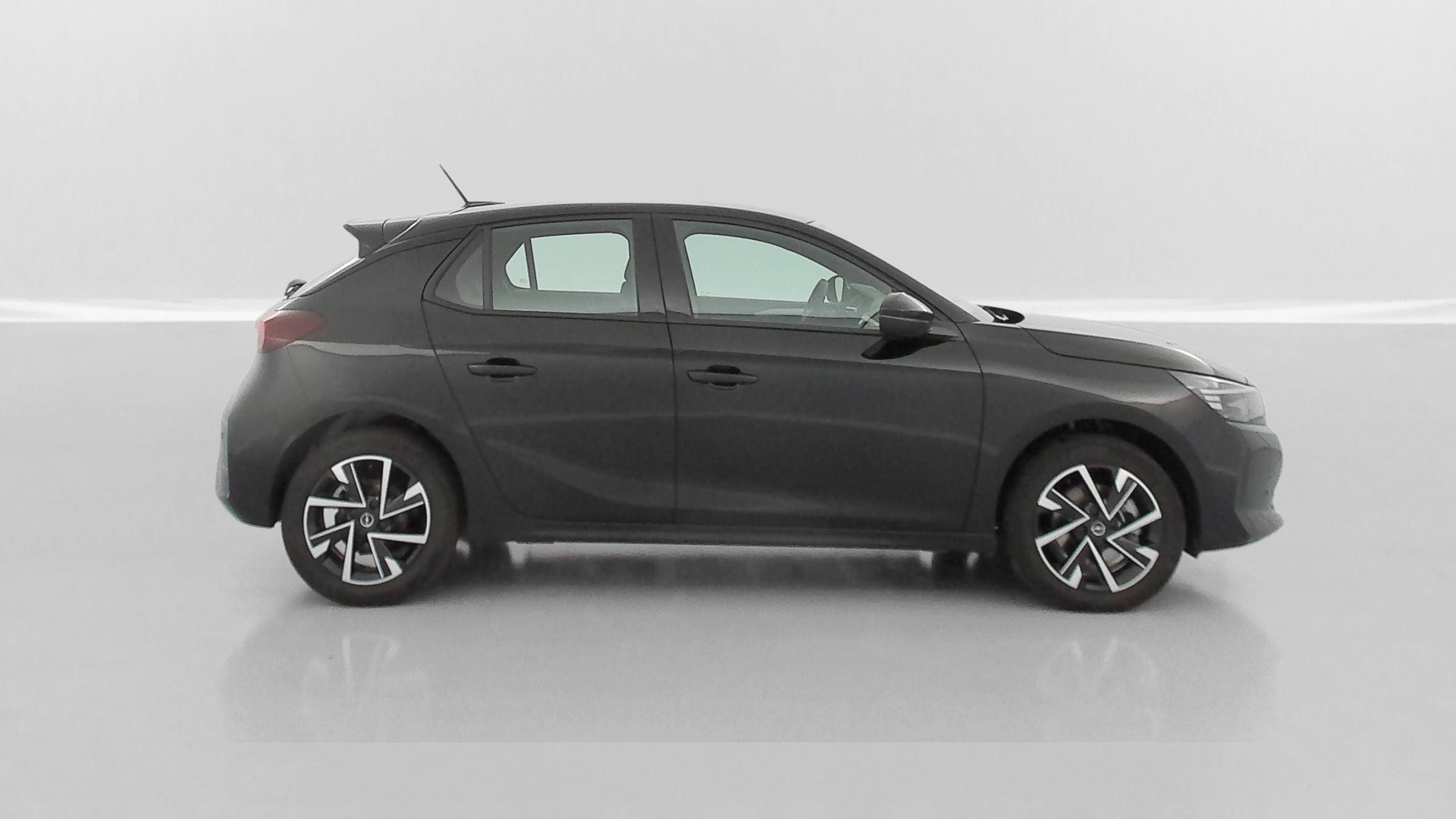 GLI00010128_p53 - OPEL - CORSA - 2025 - photo 26