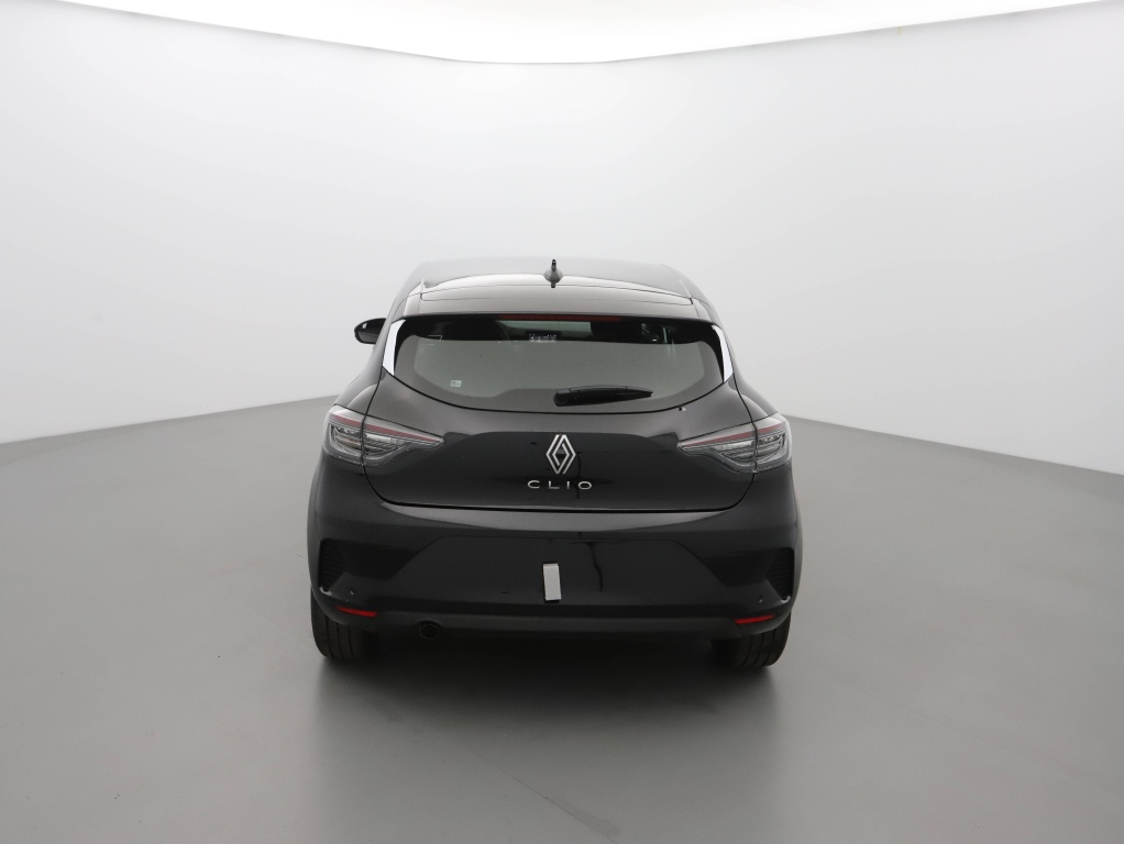 69825_p51 - RENAULT - CLIO - 2025 - photo 4
