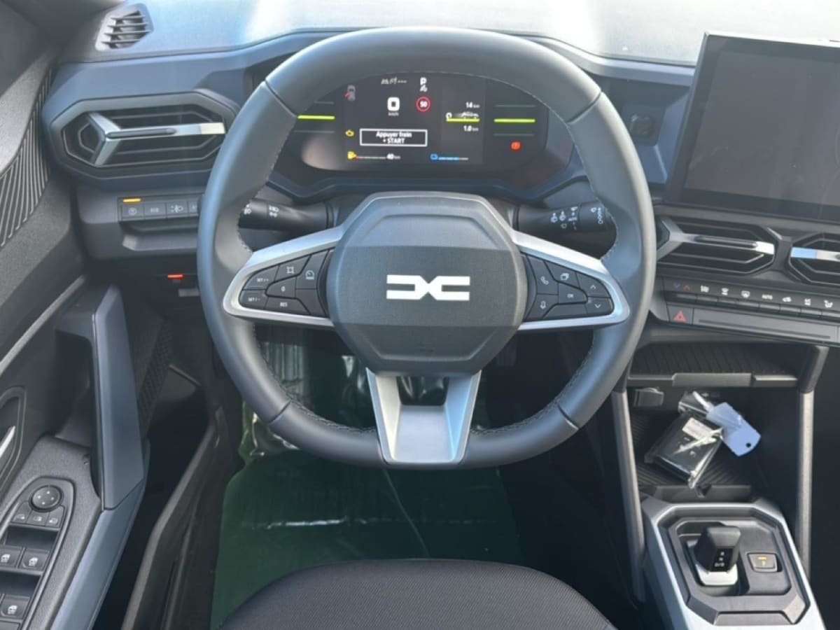 366854_p2 - DACIA - DUSTER - 2025 - photo 9