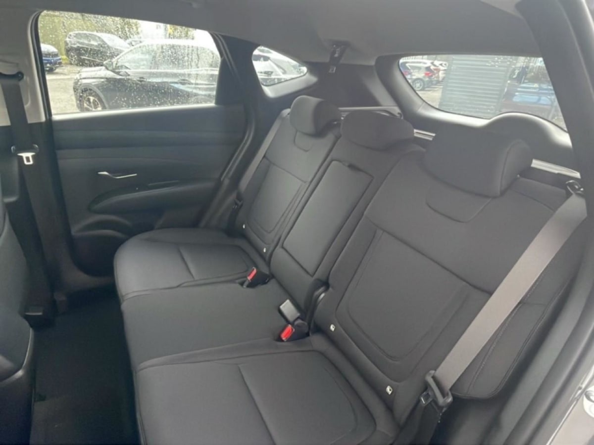 363877_p2 - HYUNDAI - TUCSON - 2025 - photo 9