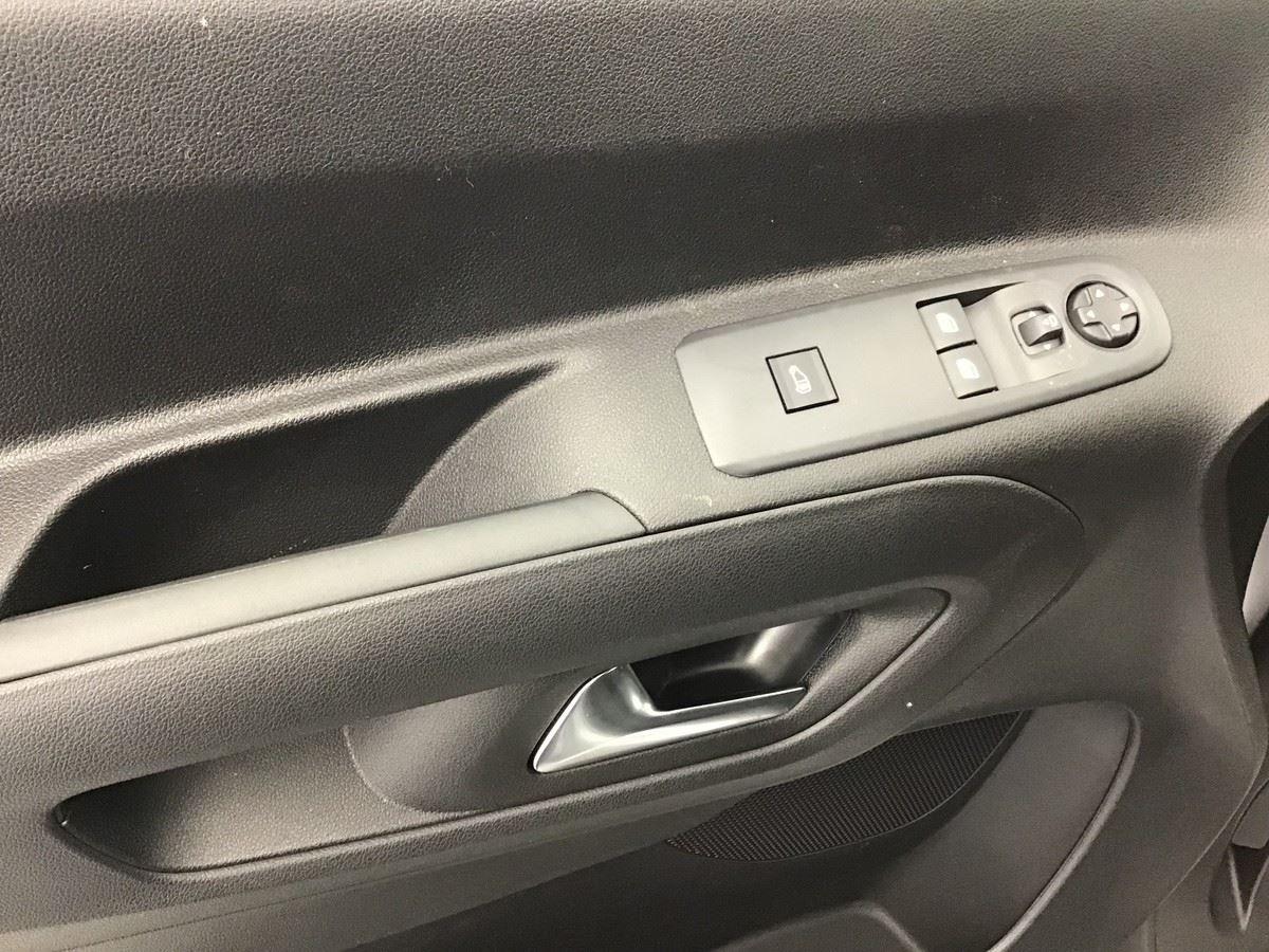 361512_p2 - PEUGEOT - PARTNER - 2025 - photo 9