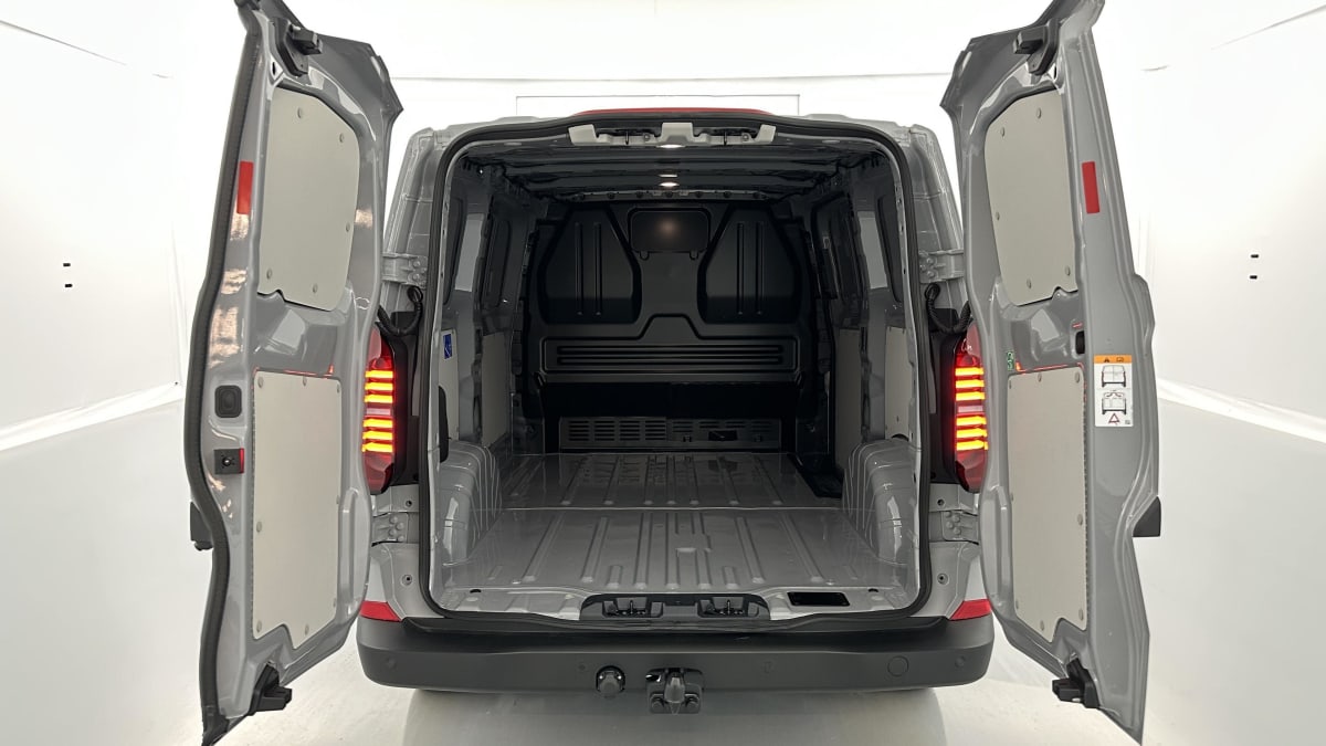 366451_p2 - VOLKSWAGEN - TRANSPORTER - 2025 - photo 9