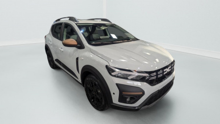 367048_p2 - DACIA - SANDERO - 2025