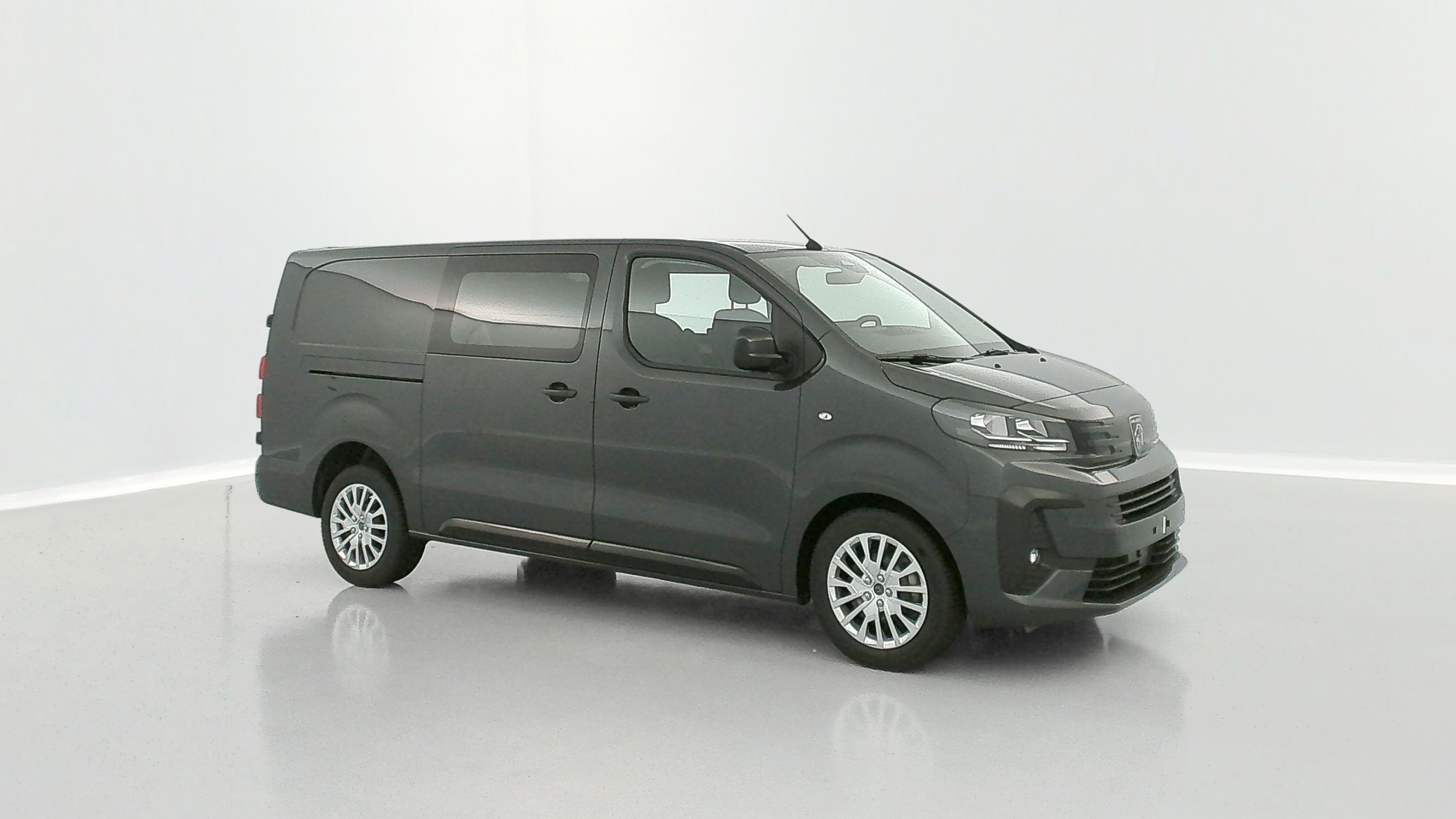 GLI00010611_p53 - PEUGEOT - EXPERT CA - 2025 - photo 23