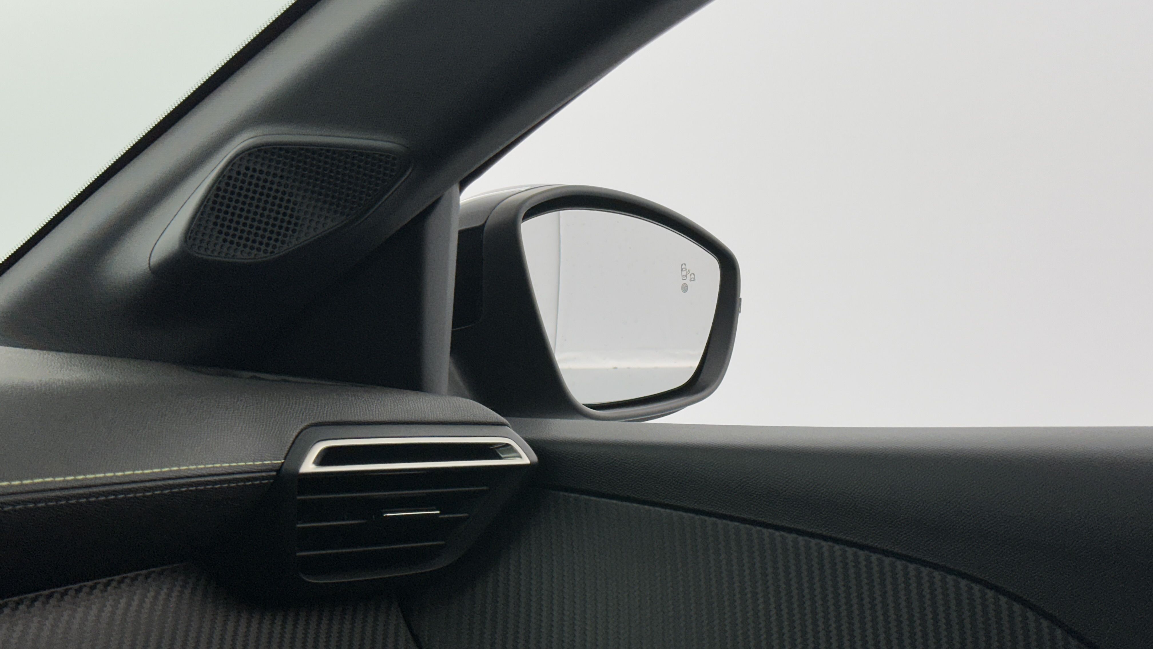 GLI00009332_p53 - PEUGEOT - 208 - 2024 - photo 25