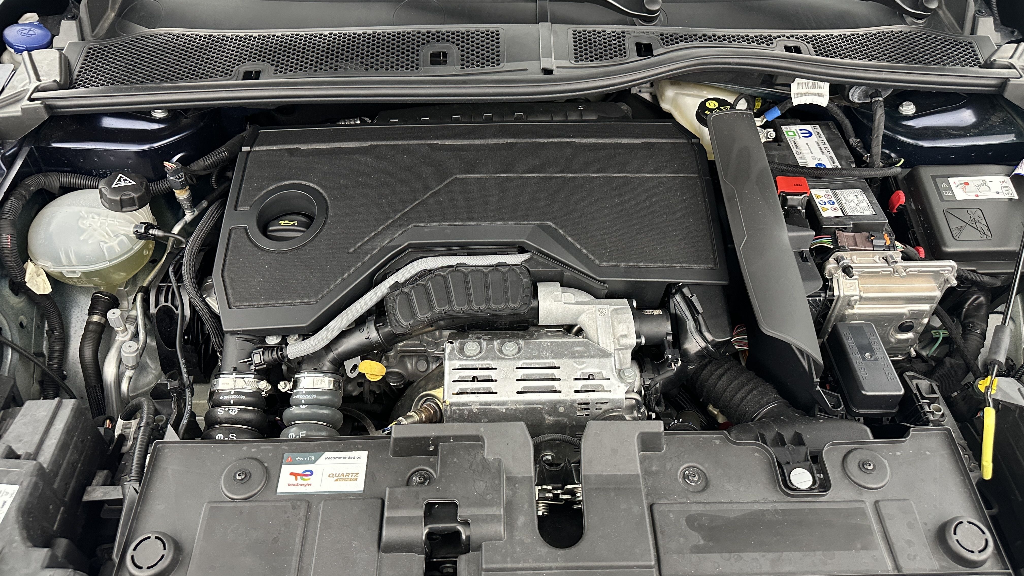 GLI00011077_p53 - CITROEN - C4 - 2024 - photo 11