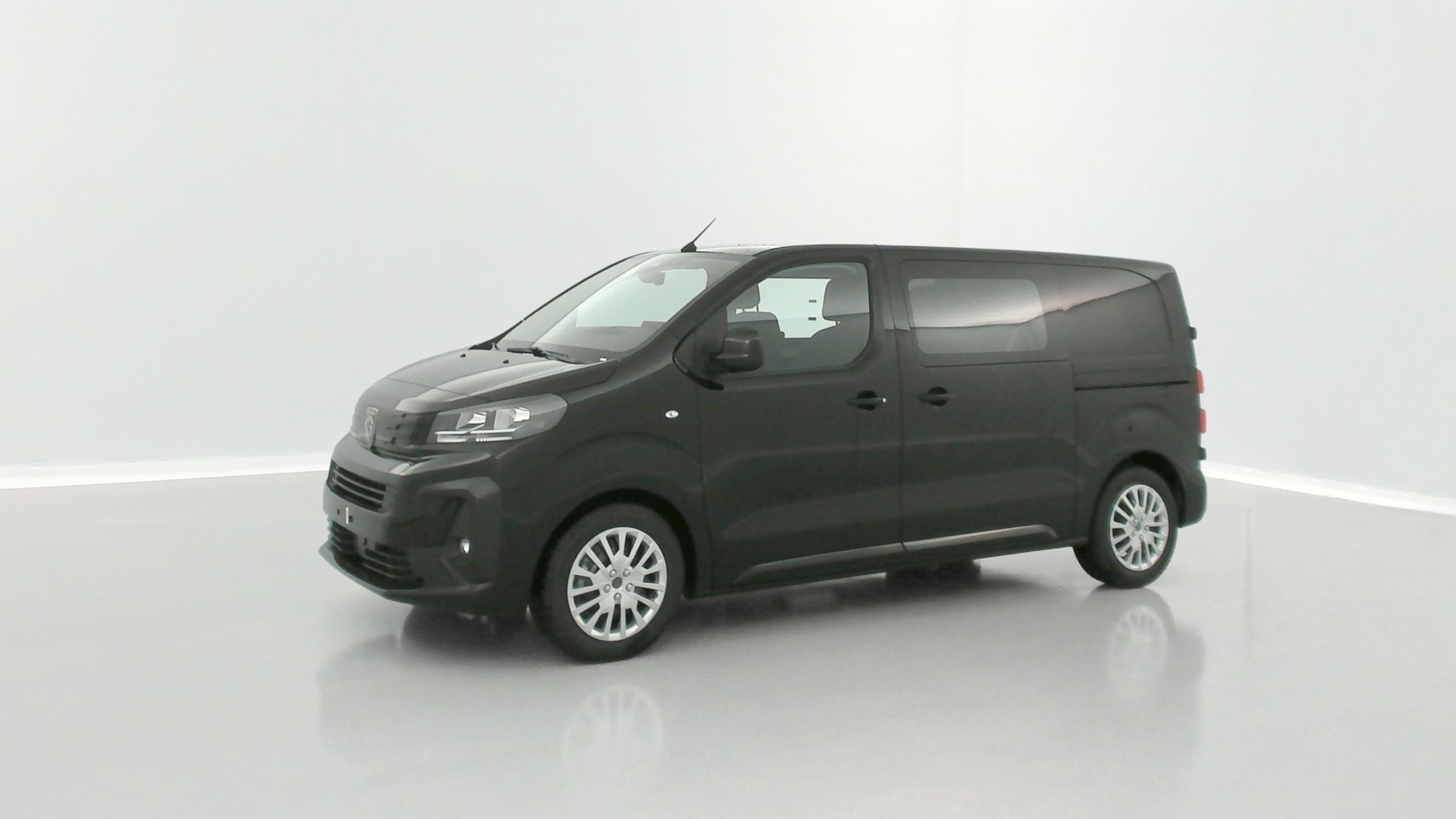 GLI00010302_p53 - PEUGEOT - EXPERT CA - 2025 - photo 20