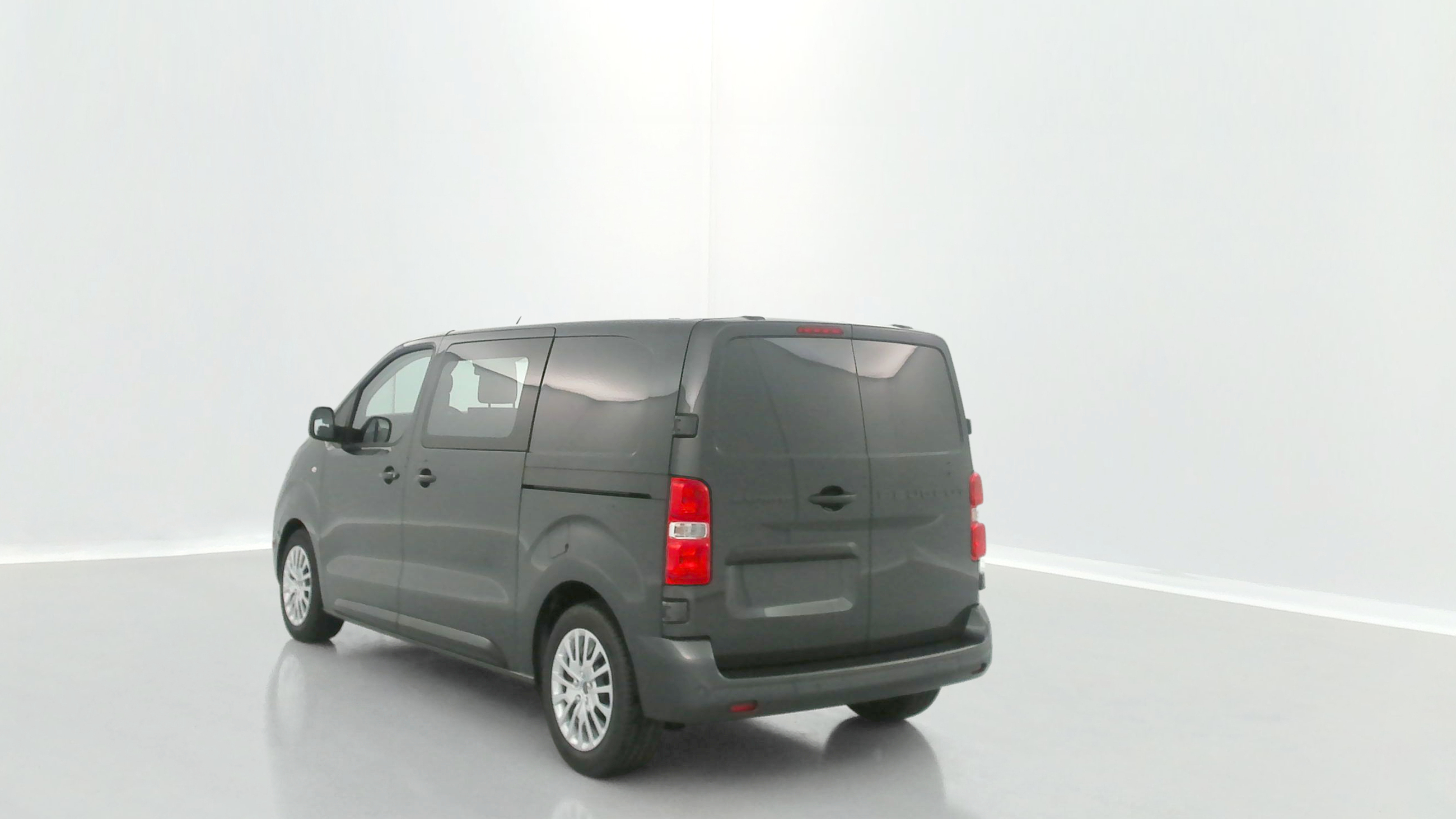 GLI00010301_p53 - PEUGEOT - EXPERT CA - 2025 - photo 5