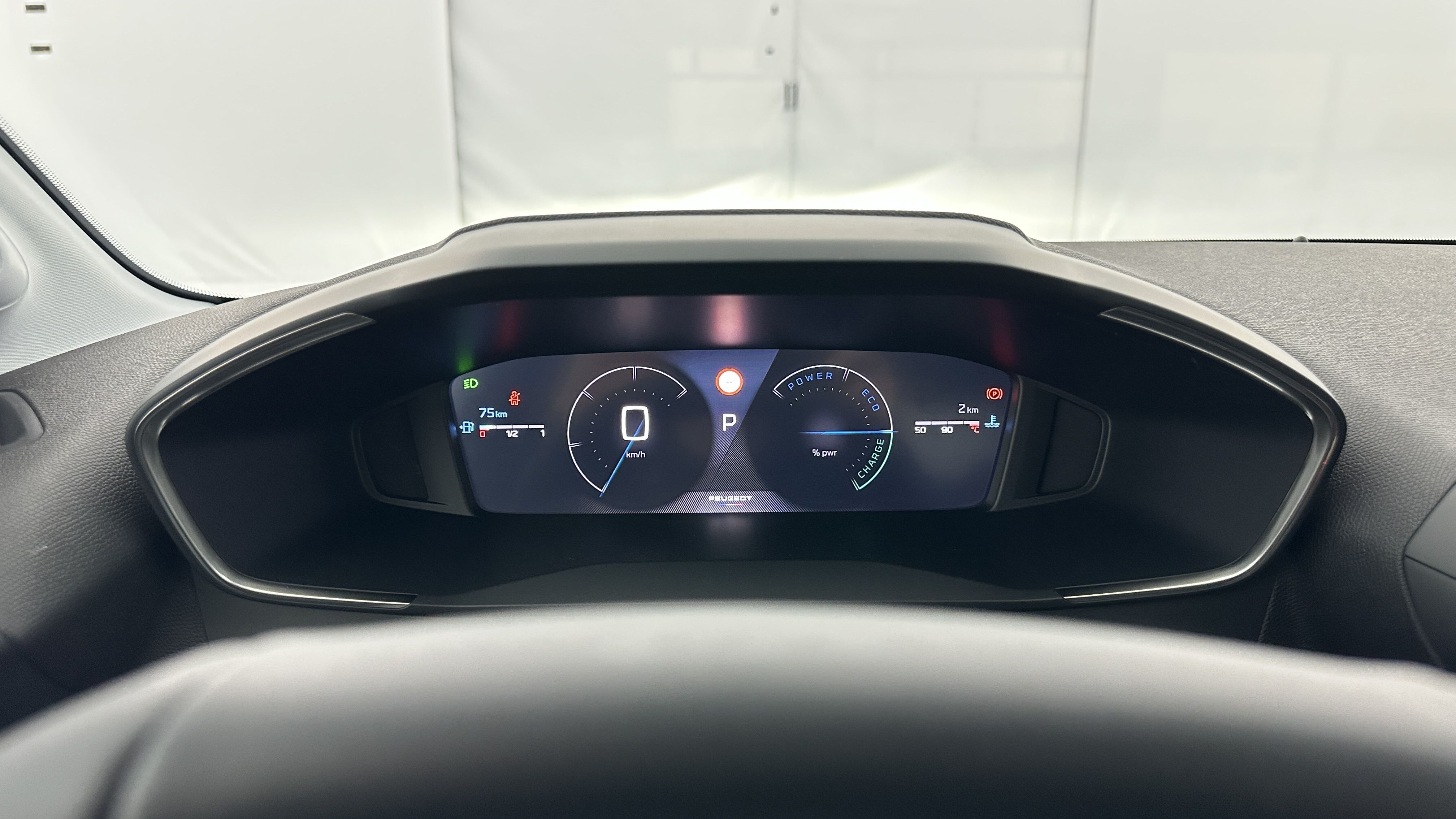 GLI00009520_p53 - PEUGEOT - 208 - 2025 - photo 14