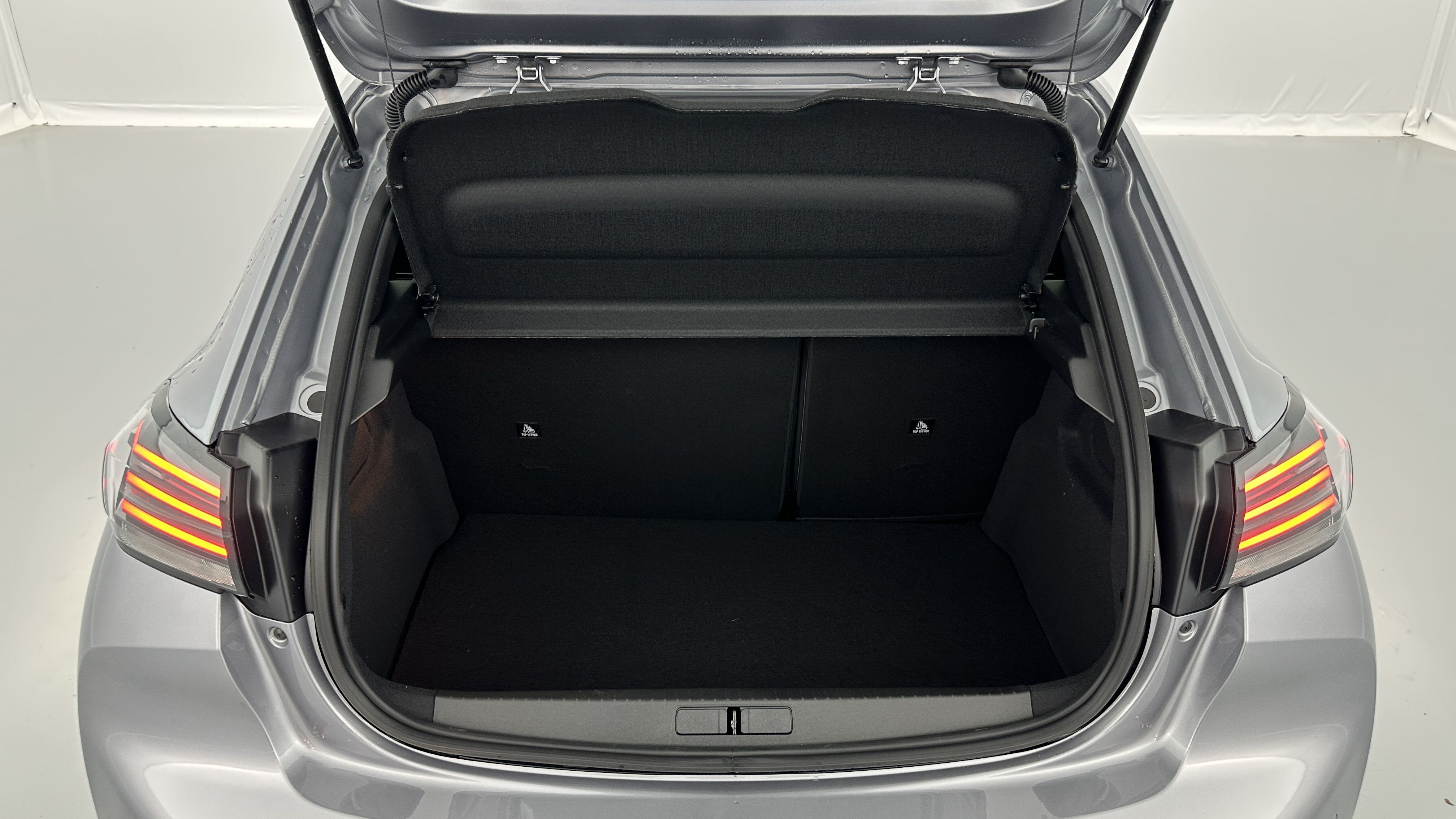 GLI00009510_p53 - PEUGEOT - 208 - 2025 - photo 10