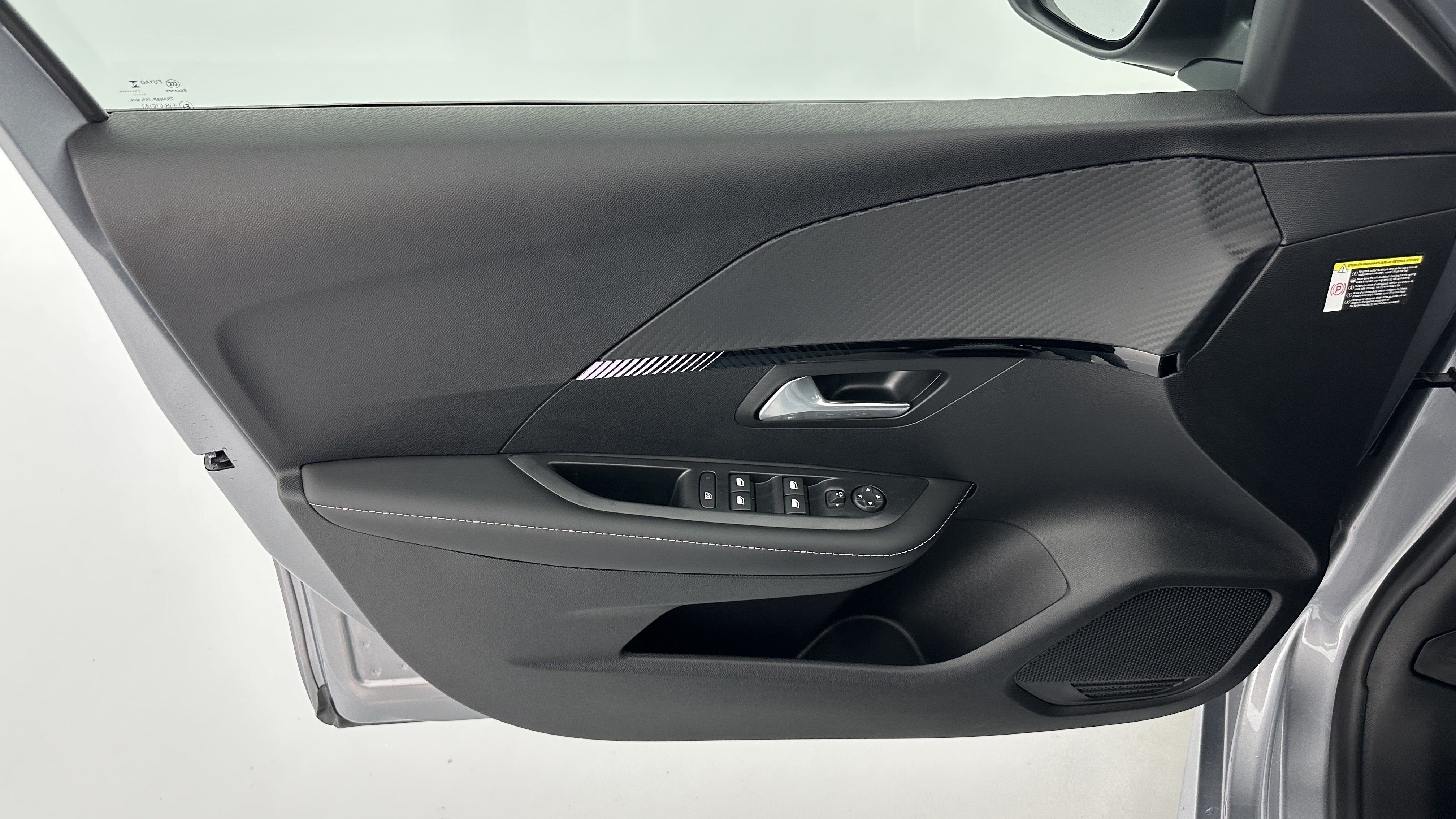 GLI00009510_p53 - PEUGEOT - 208 - 2025 - photo 12