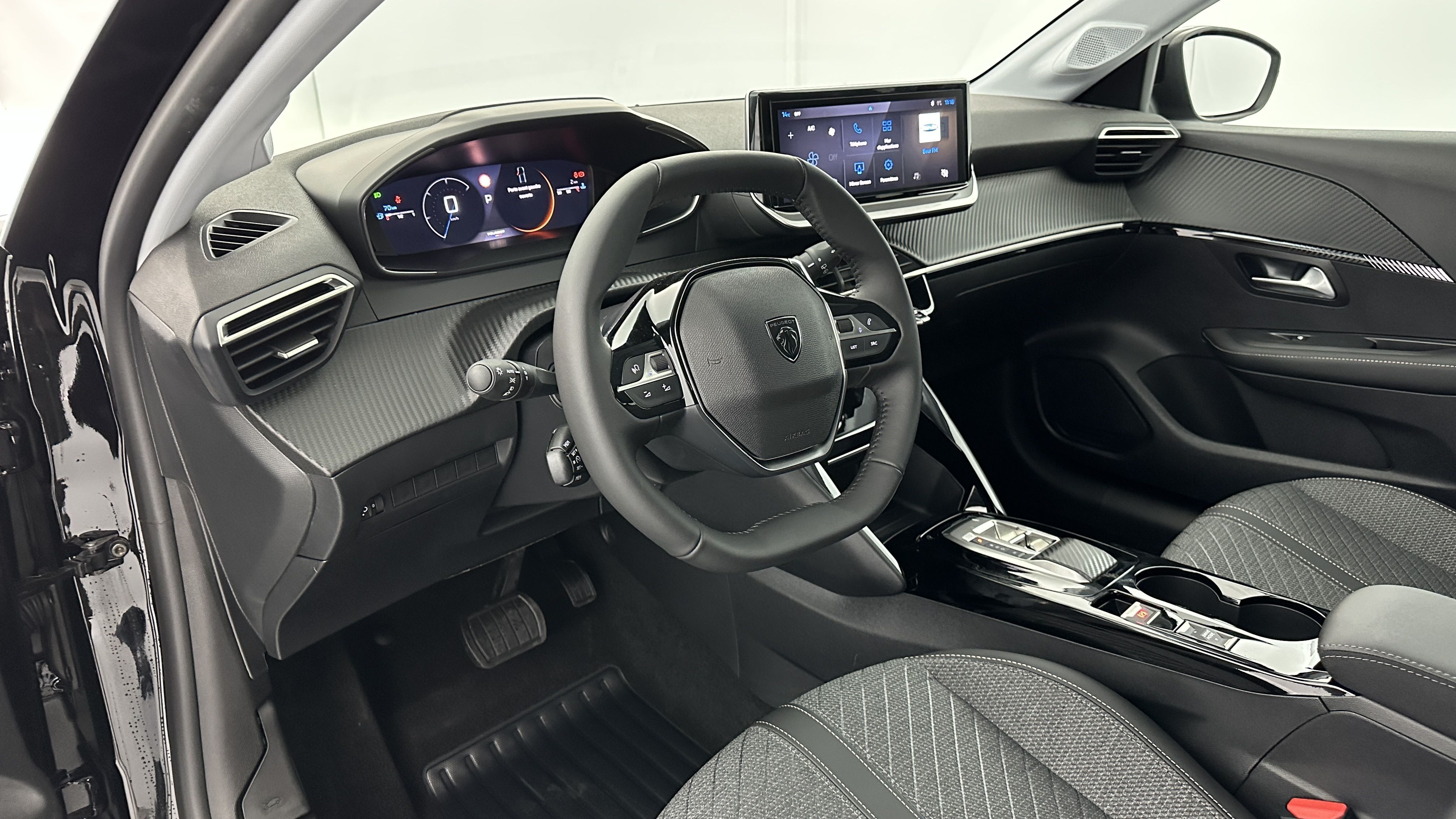 GLI00009522_p53 - PEUGEOT - 208 - 2025 - photo 6