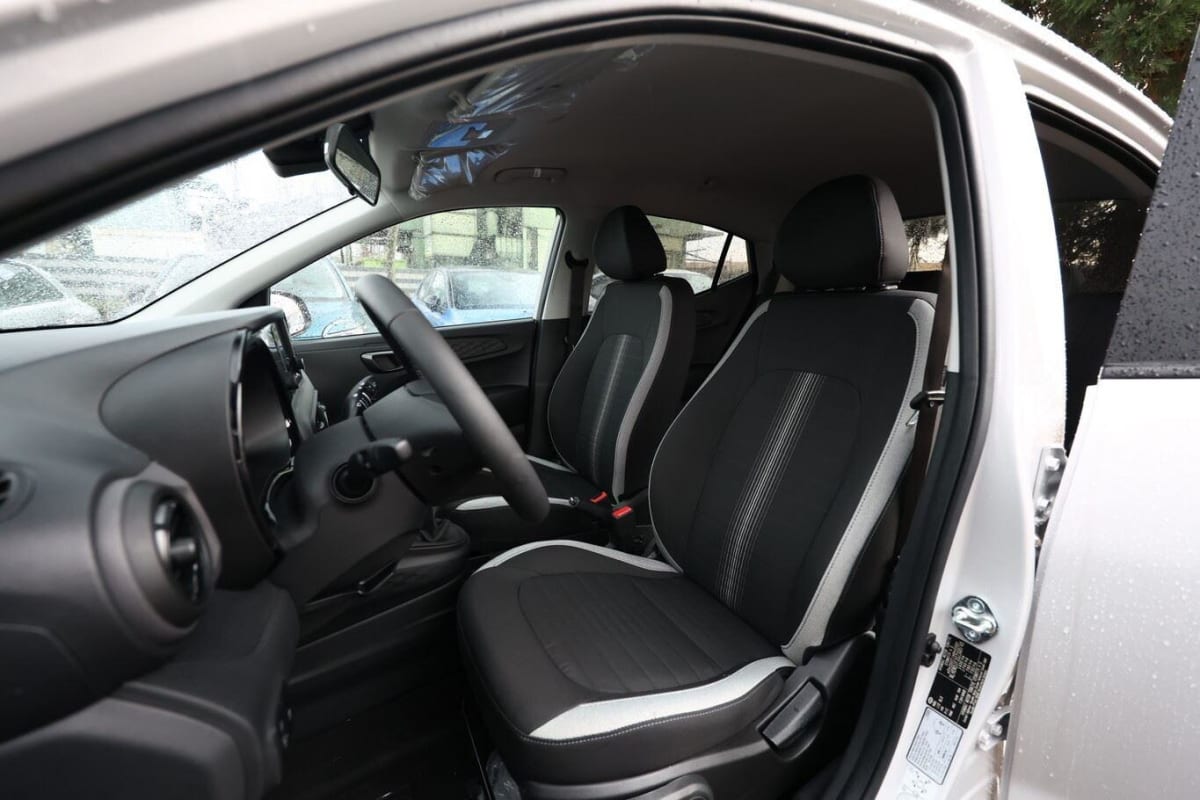 368586_p2 - HYUNDAI - I 10 - 2025 - photo 6