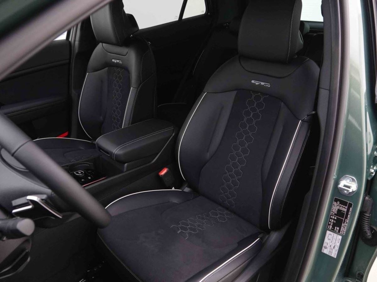 359786_p2 - KIA - SPORTAGE - 2025 - photo 8