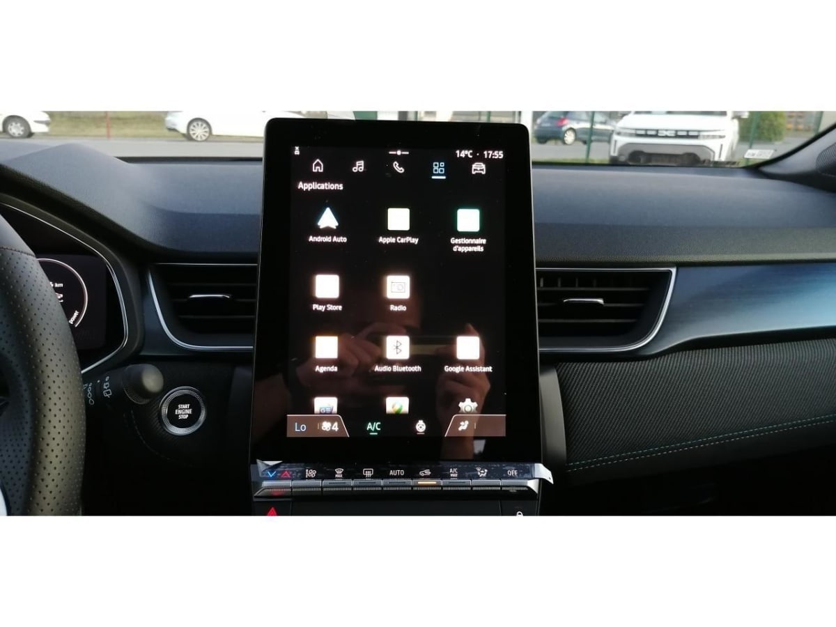 361638_p2 - RENAULT - CAPTUR - 2025 - photo 9