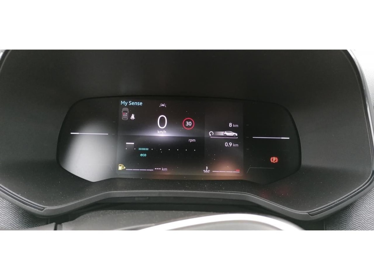 357153_p2 - RENAULT - CLIO - 2025 - photo 8