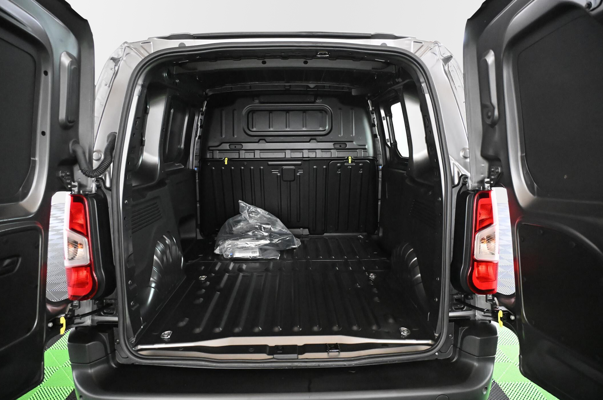 18902_p35 - CITROEN - BERLINGO - 2024 - photo 33