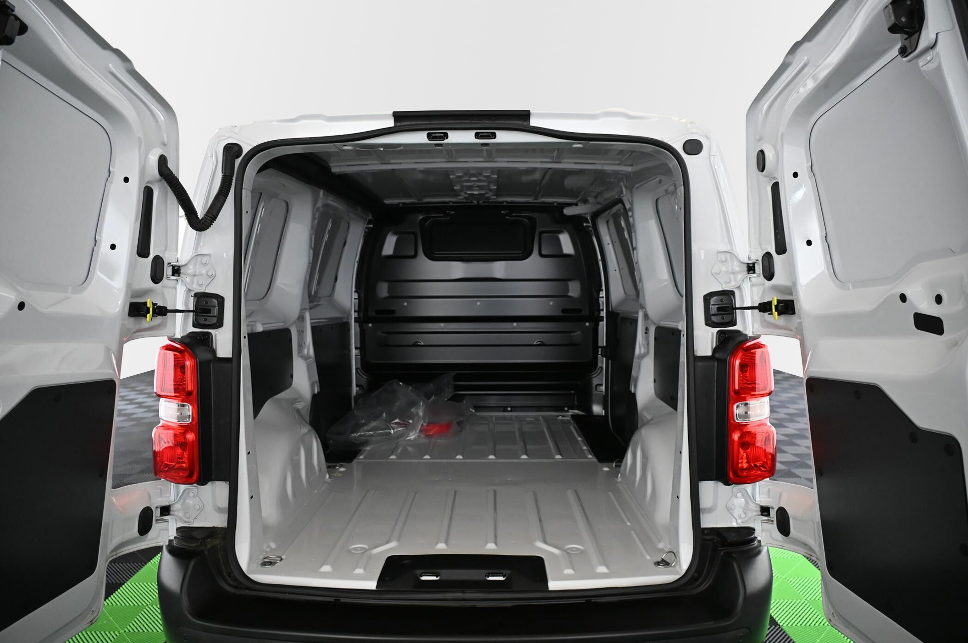 18846_p35 - CITROEN - JUMPY - 2024 - photo 32