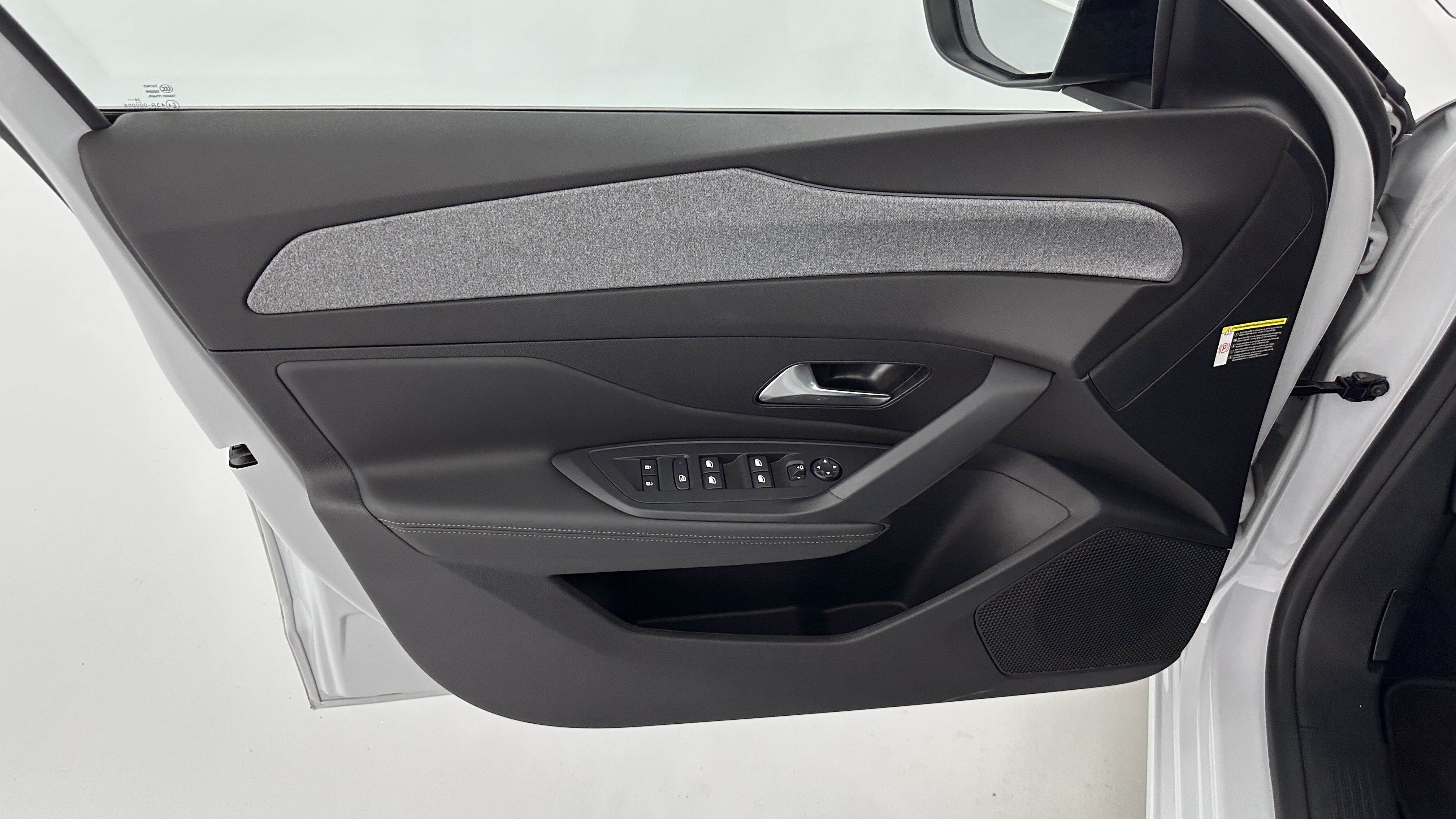 GLI00011389_p53 - PEUGEOT - 308 - 2025 - photo 13