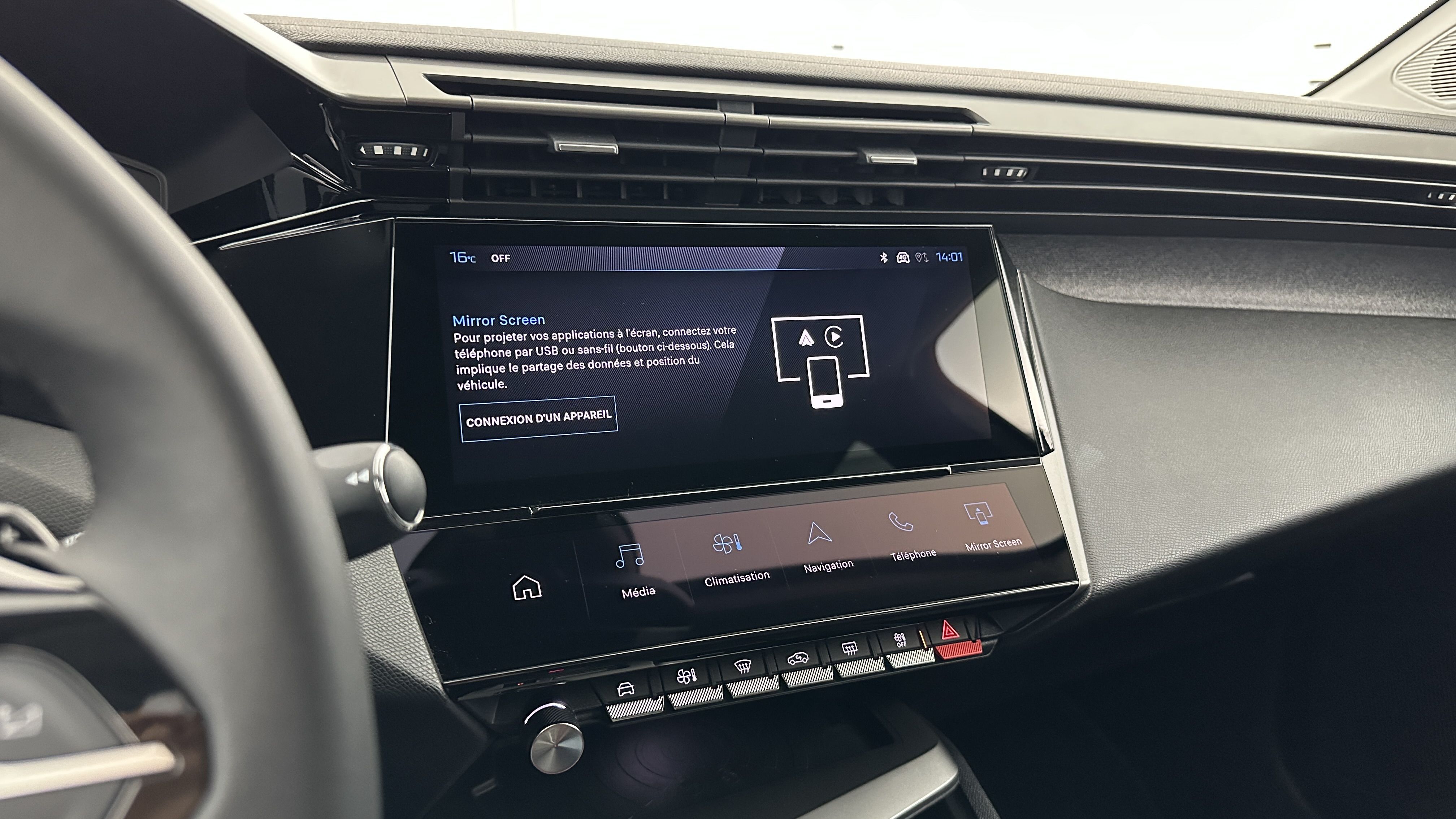 GLI00011389_p53 - PEUGEOT - 308 - 2025 - photo 21