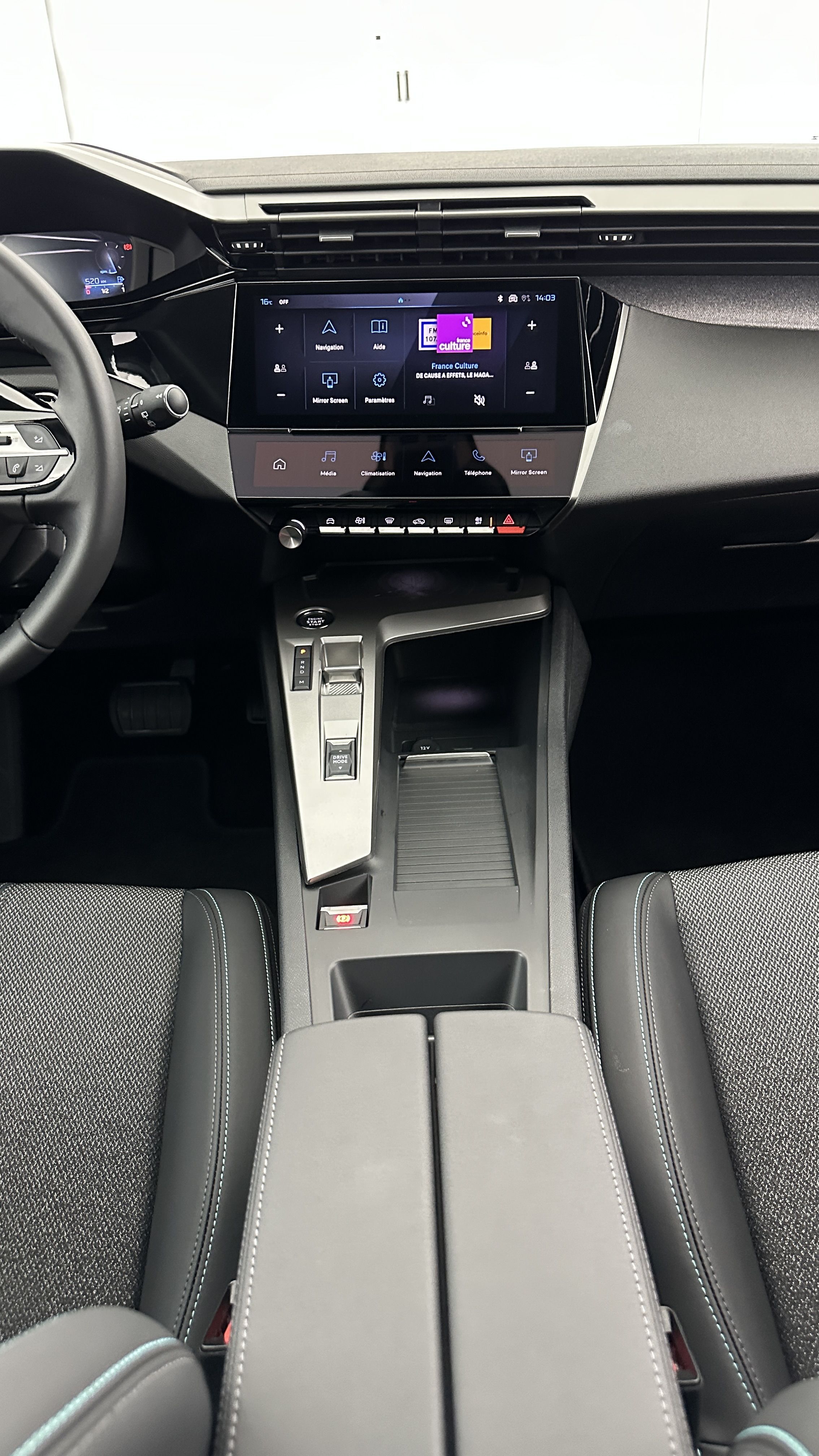 GLI00011379_p53 - PEUGEOT - 308 - 2025 - photo 16