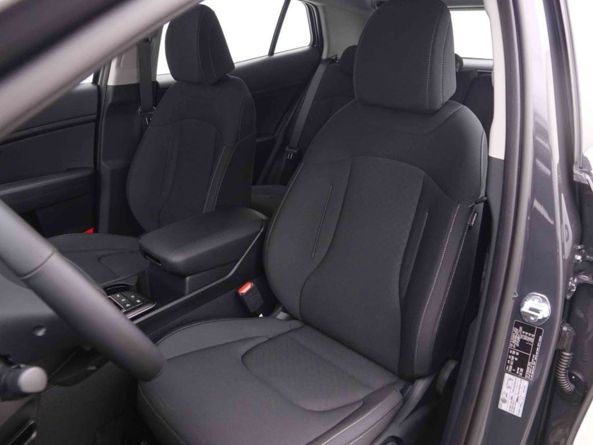 369872_p2 - KIA - SPORTAGE - 2025 - photo 6