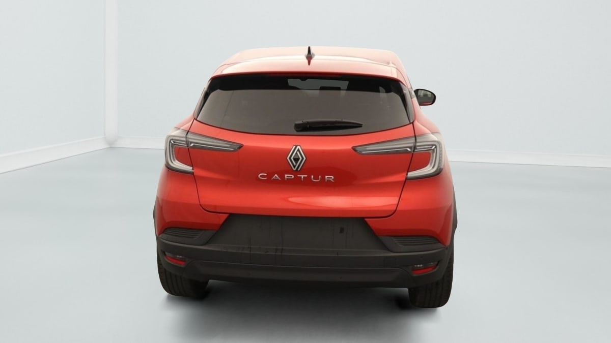 369829_p2 - RENAULT - CAPTUR - 2025 - photo 5