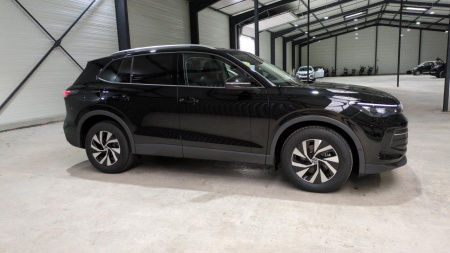 46212_p28 - VOLKSWAGEN - TIGUAN - 2025