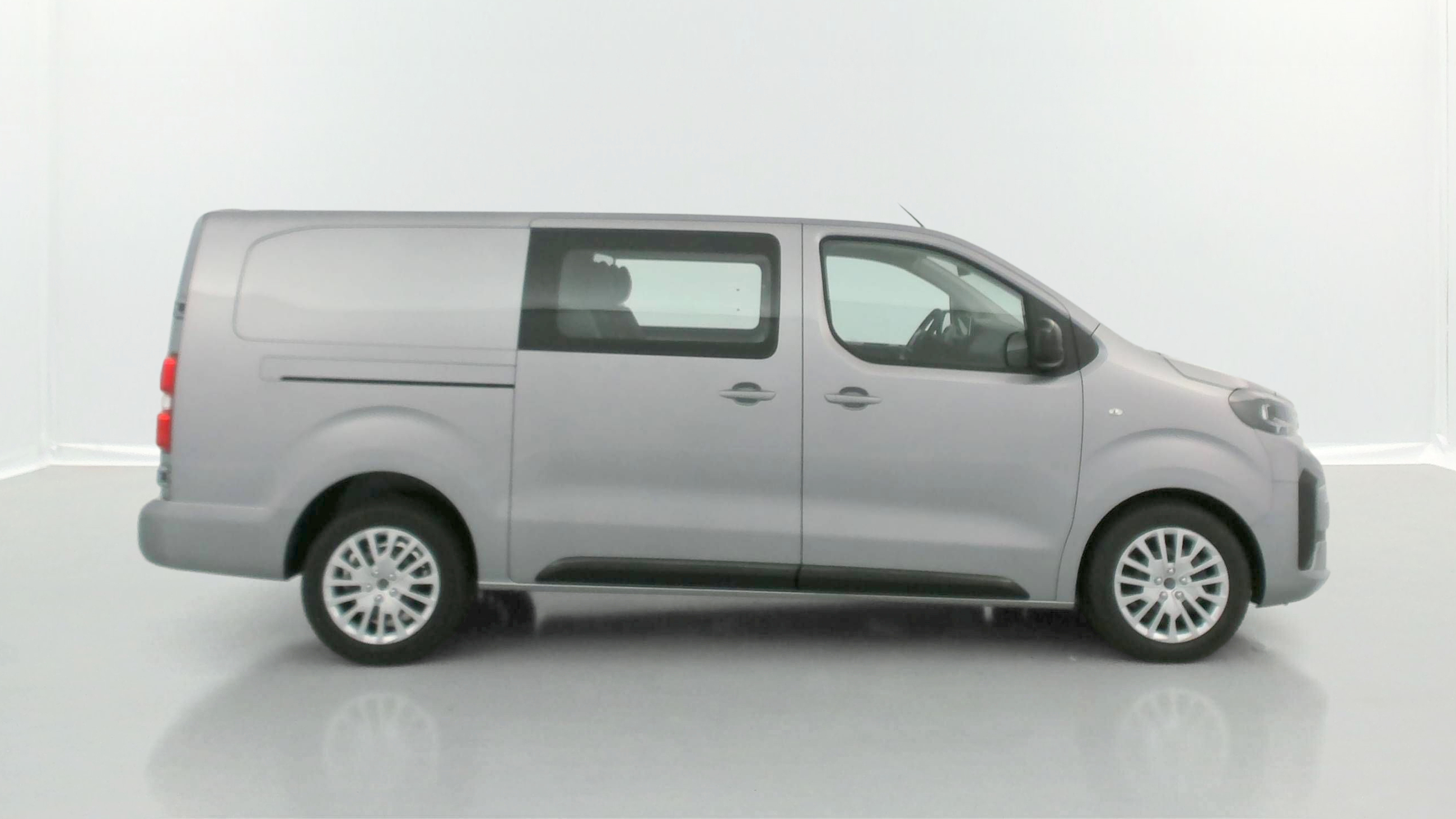 GLI00010619_p53 - PEUGEOT - EXPERT CA - 2025 - photo 19