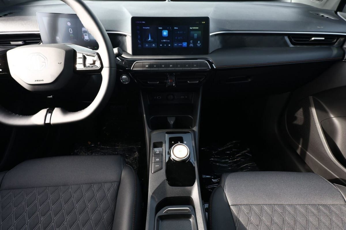 372707_p2 - MG - MG3 - 2026 - photo 8