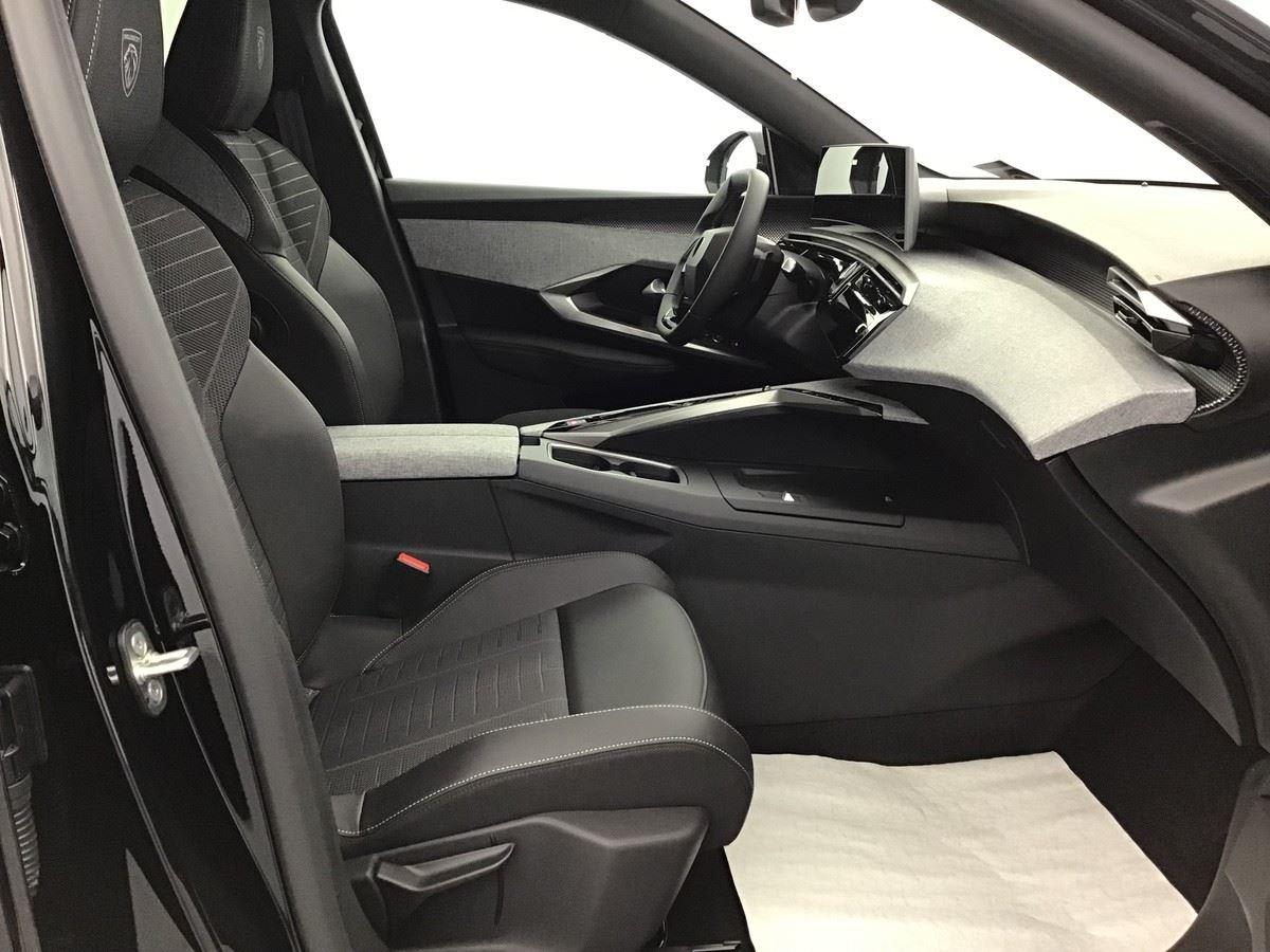 372285_p2 - PEUGEOT - 3008 - 2026 - photo 6