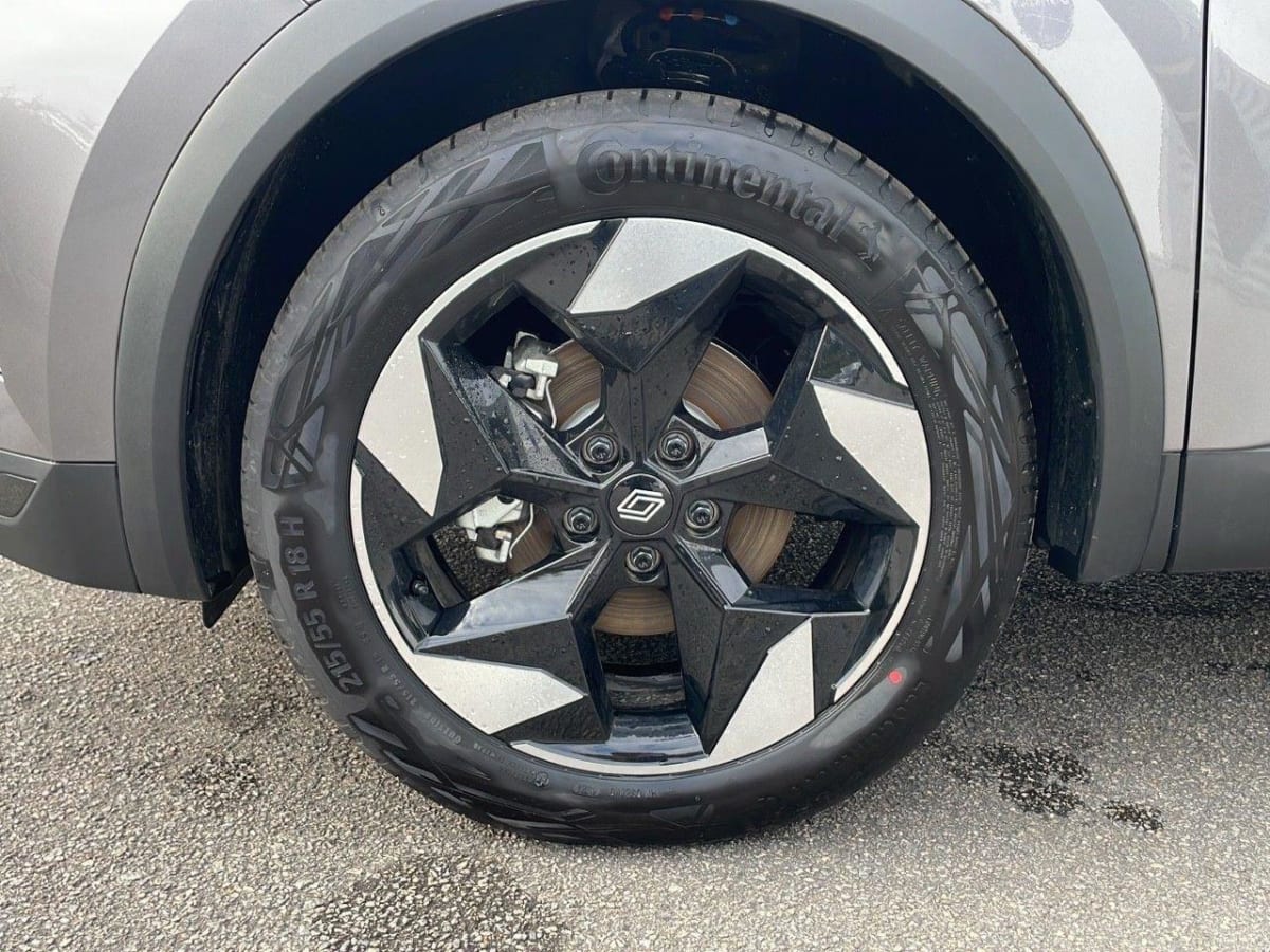 359563_p2 - RENAULT - CAPTUR - 2025 - photo 9