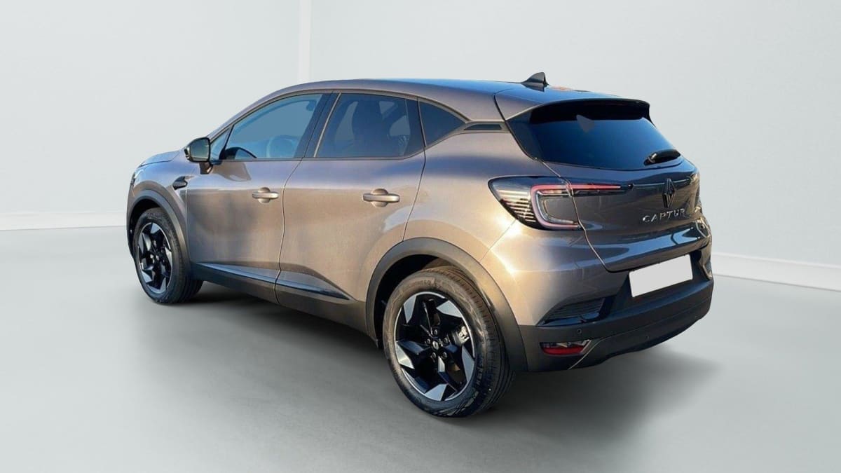 359798_p2 - RENAULT - CAPTUR - 2025 - photo 5