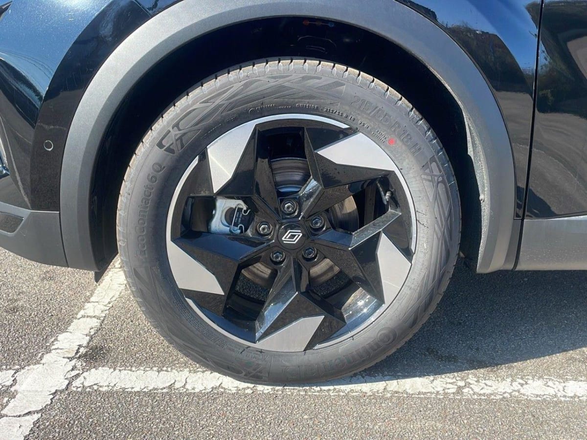 359681_p2 - RENAULT - CAPTUR - 2025 - photo 9