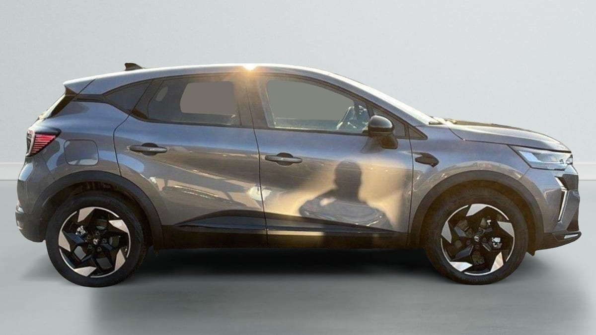 359798_p2 - RENAULT - CAPTUR - 2025 - photo 8