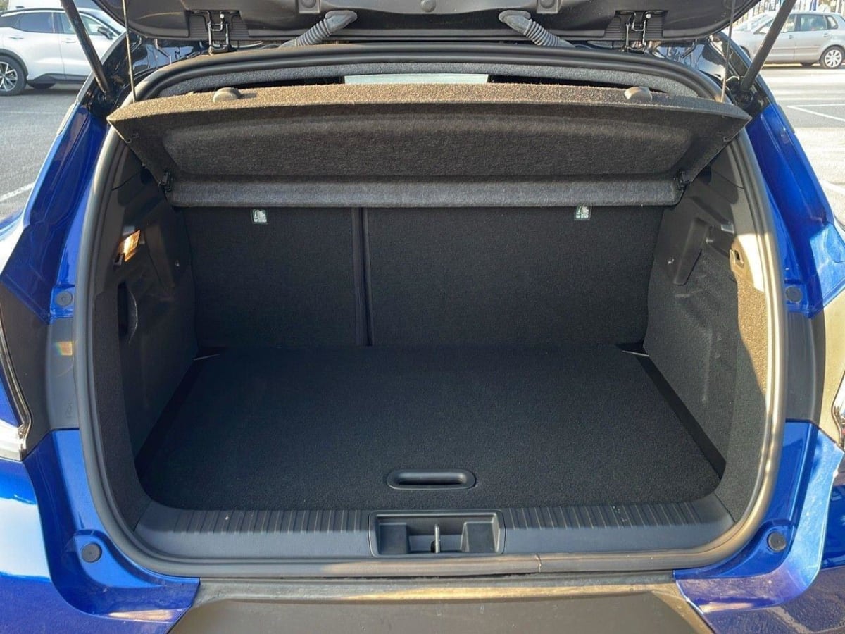 363807_p2 - RENAULT - CAPTUR - 2025 - photo 9