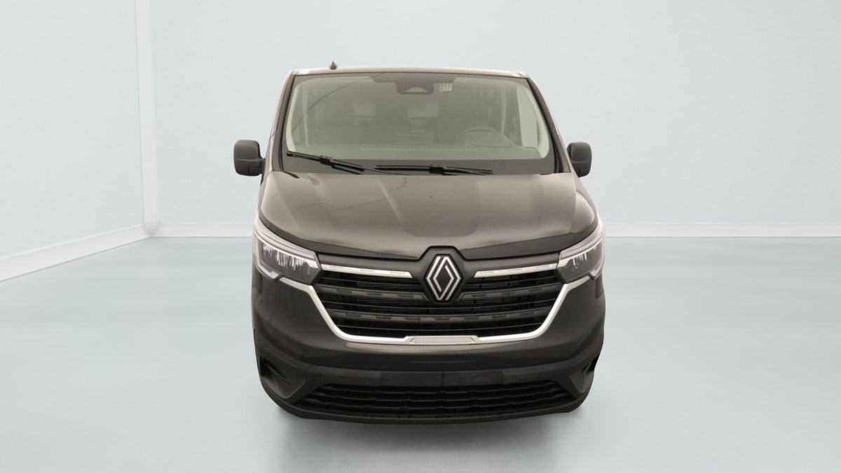 372249_p2 - RENAULT - TRAFIC - 2026 - photo 3