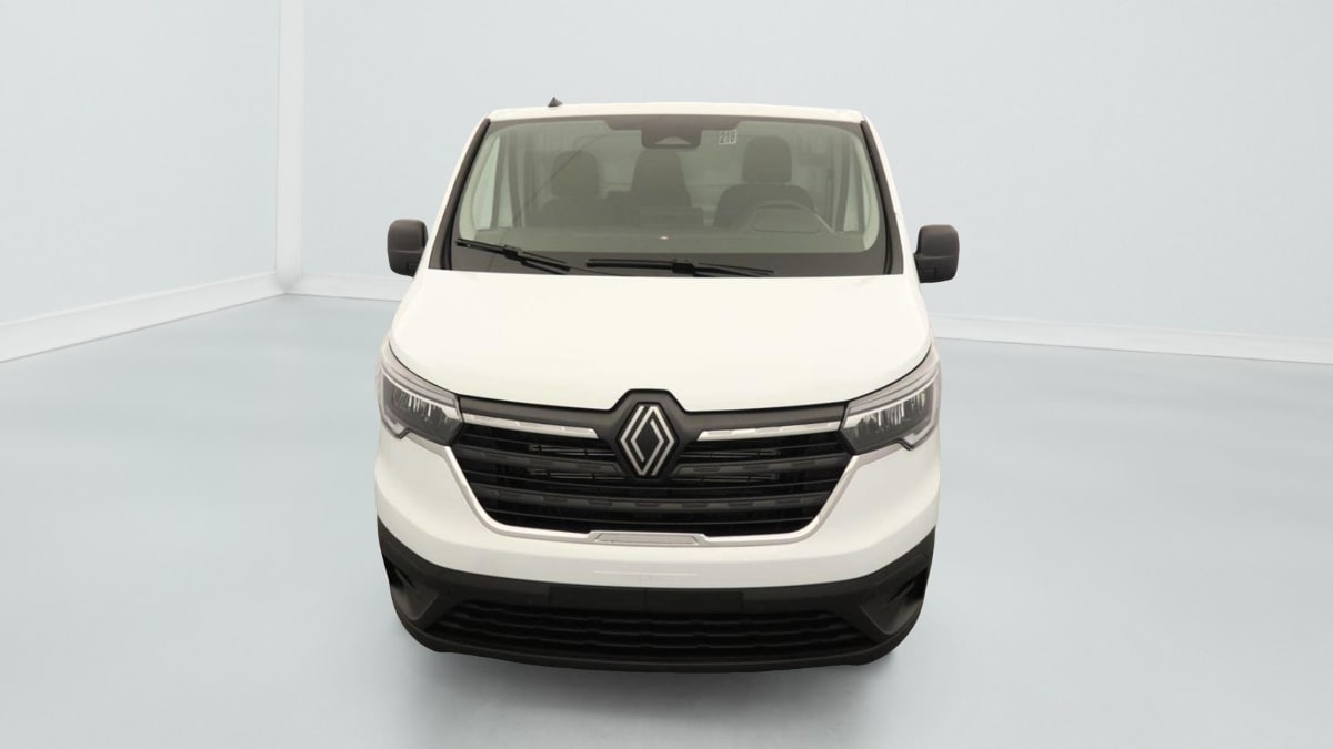 372247_p2 - RENAULT - TRAFIC - 2026 - photo 3