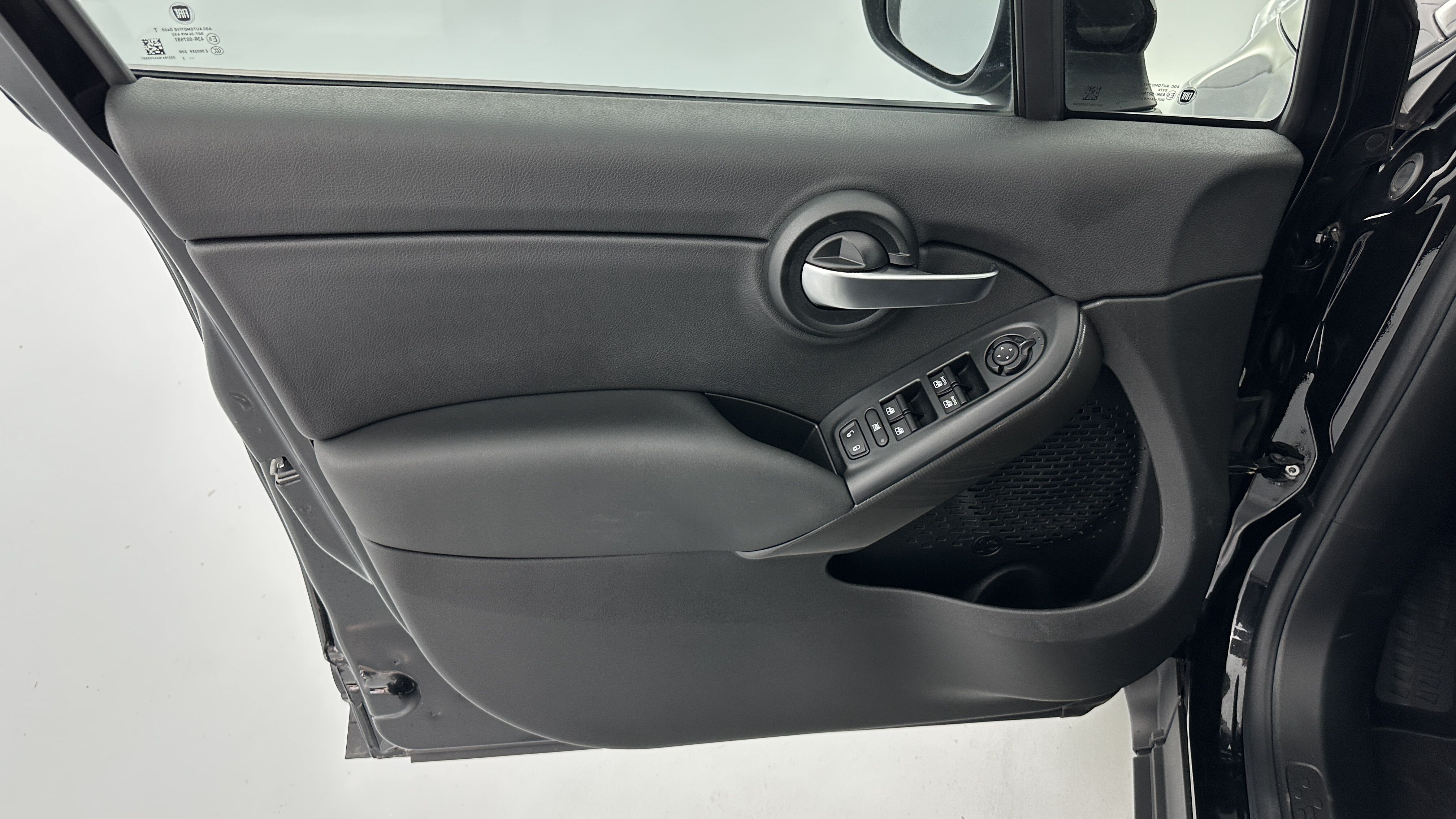 GLI00012221_p53 - FIAT - 500 X - 2023 - photo 12