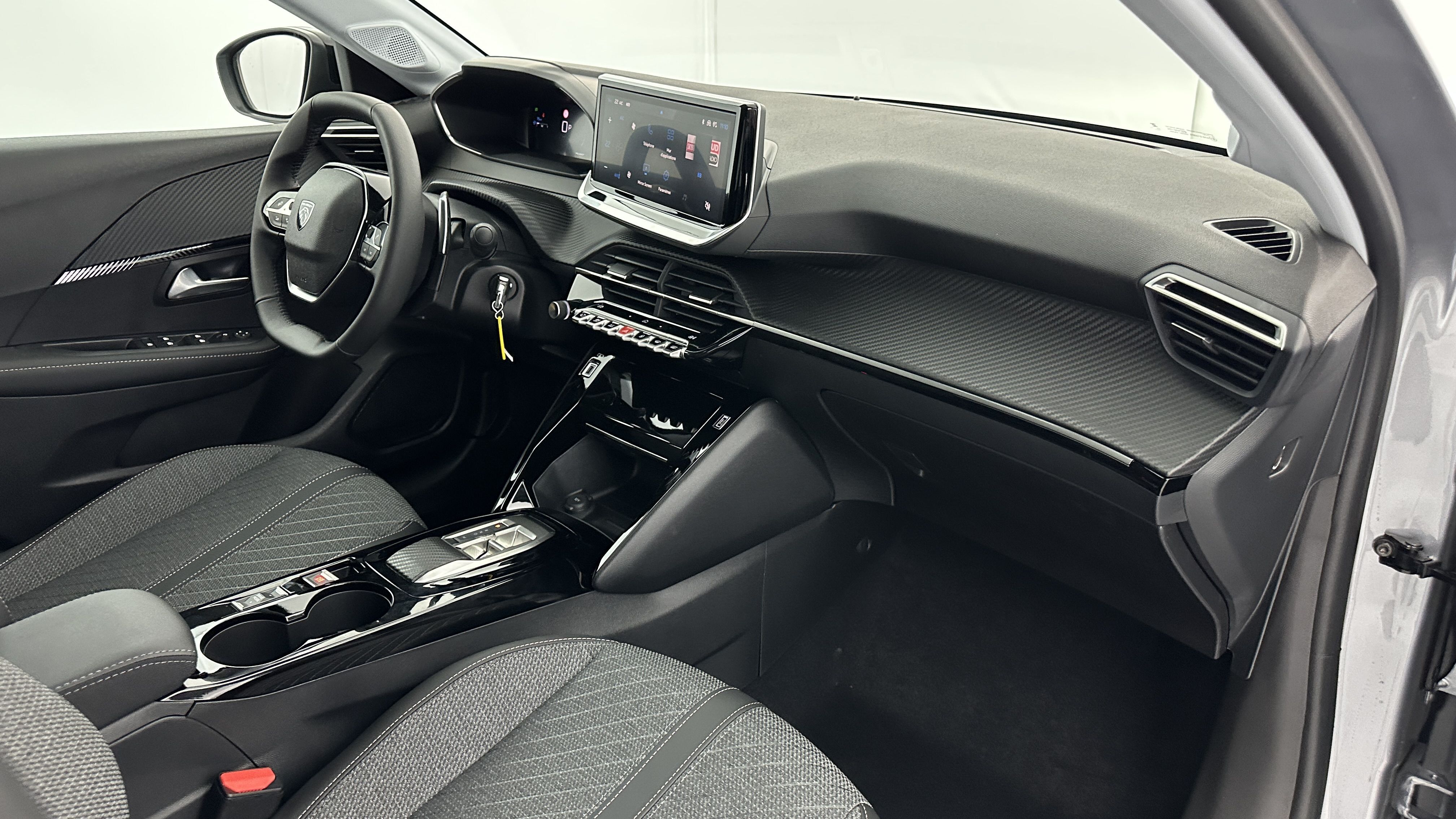 GLI00009511_p53 - PEUGEOT - 208 - 2025 - photo 8